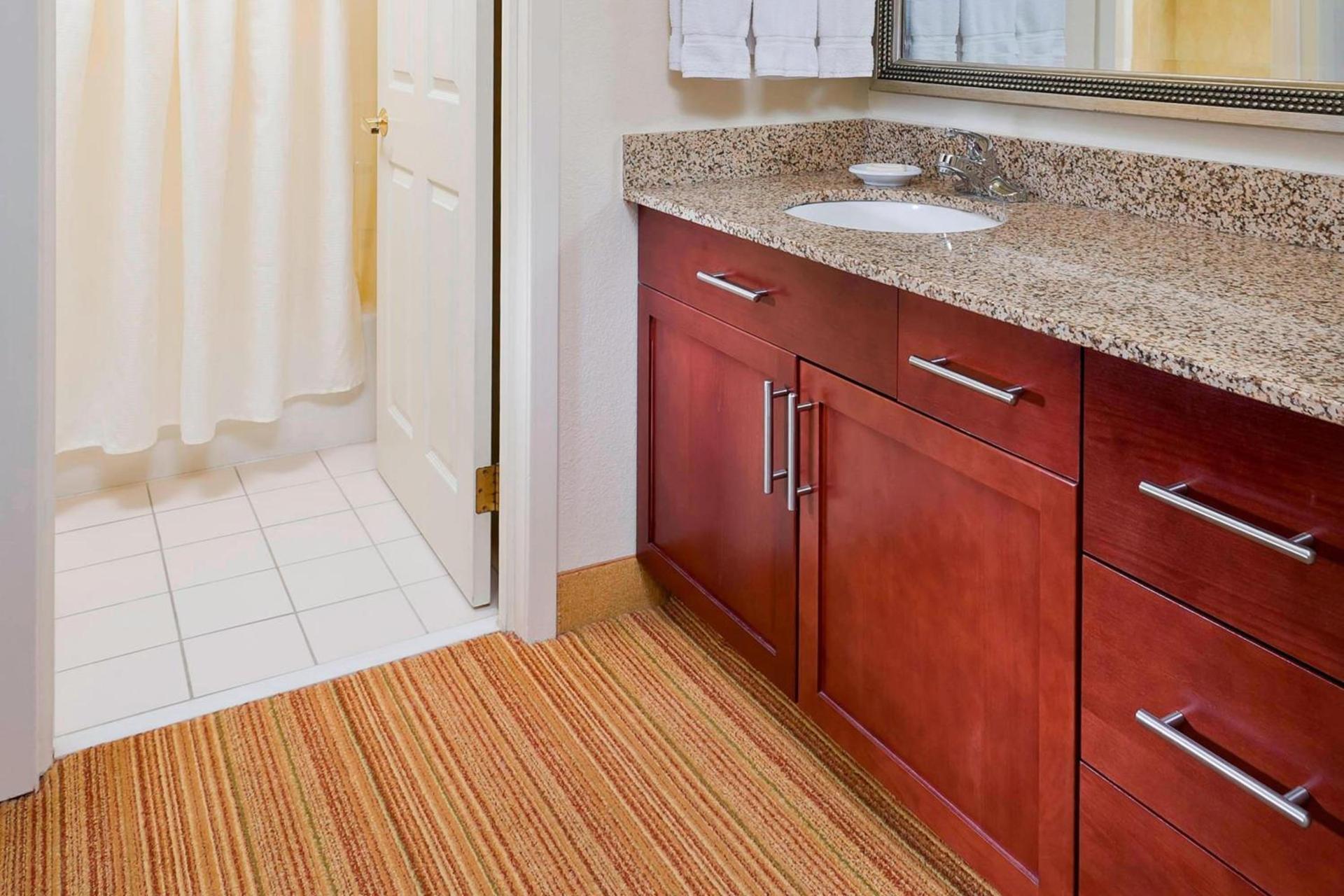 Residence Inn by Marriott Peoria photo 12