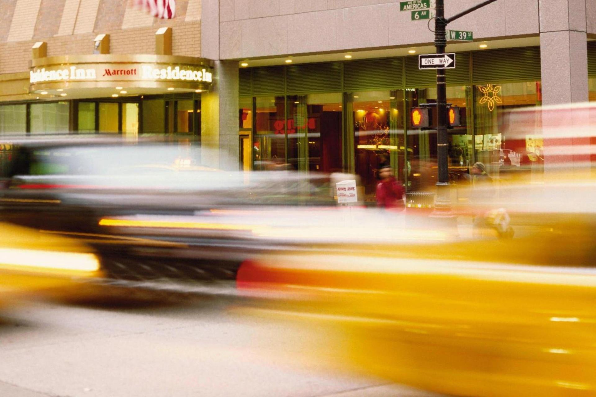 Residence Inn by Marriott New York Manhattan/Times Square photo 5