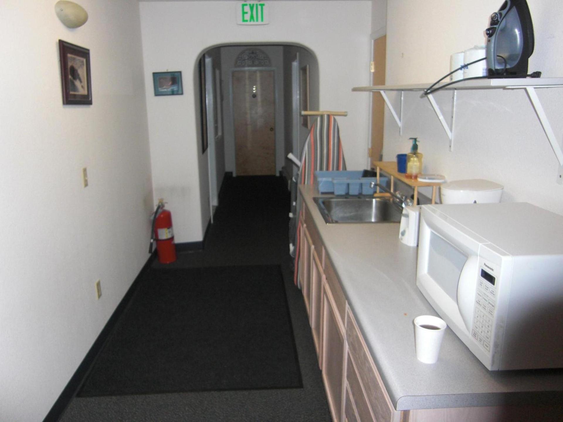 Borealis Inn photo 11
