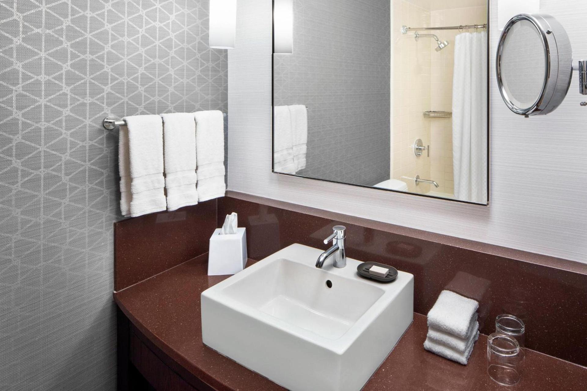 Le Meridien Arlington photo 19