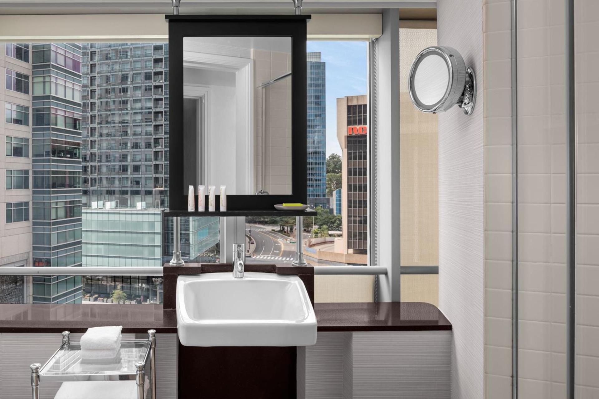 Le Meridien Arlington photo 20
