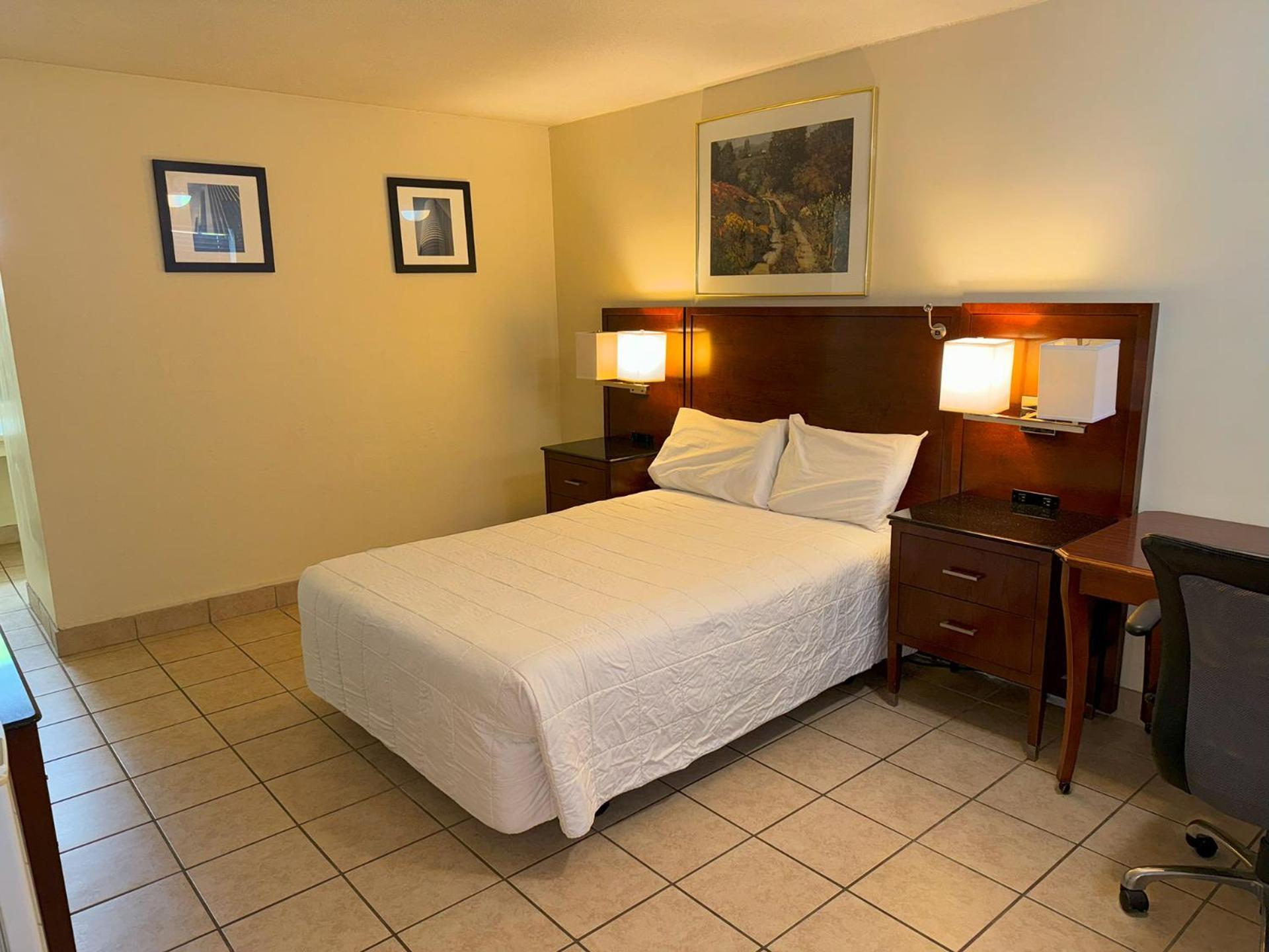 Big Chile Inn & Suites photo 15