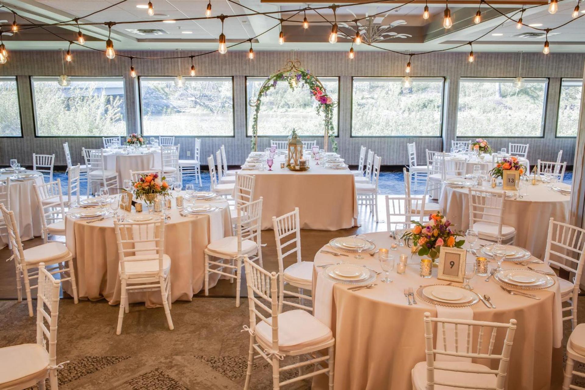 Holiday Inn Milwaukee Riverfront by IHG photo 15