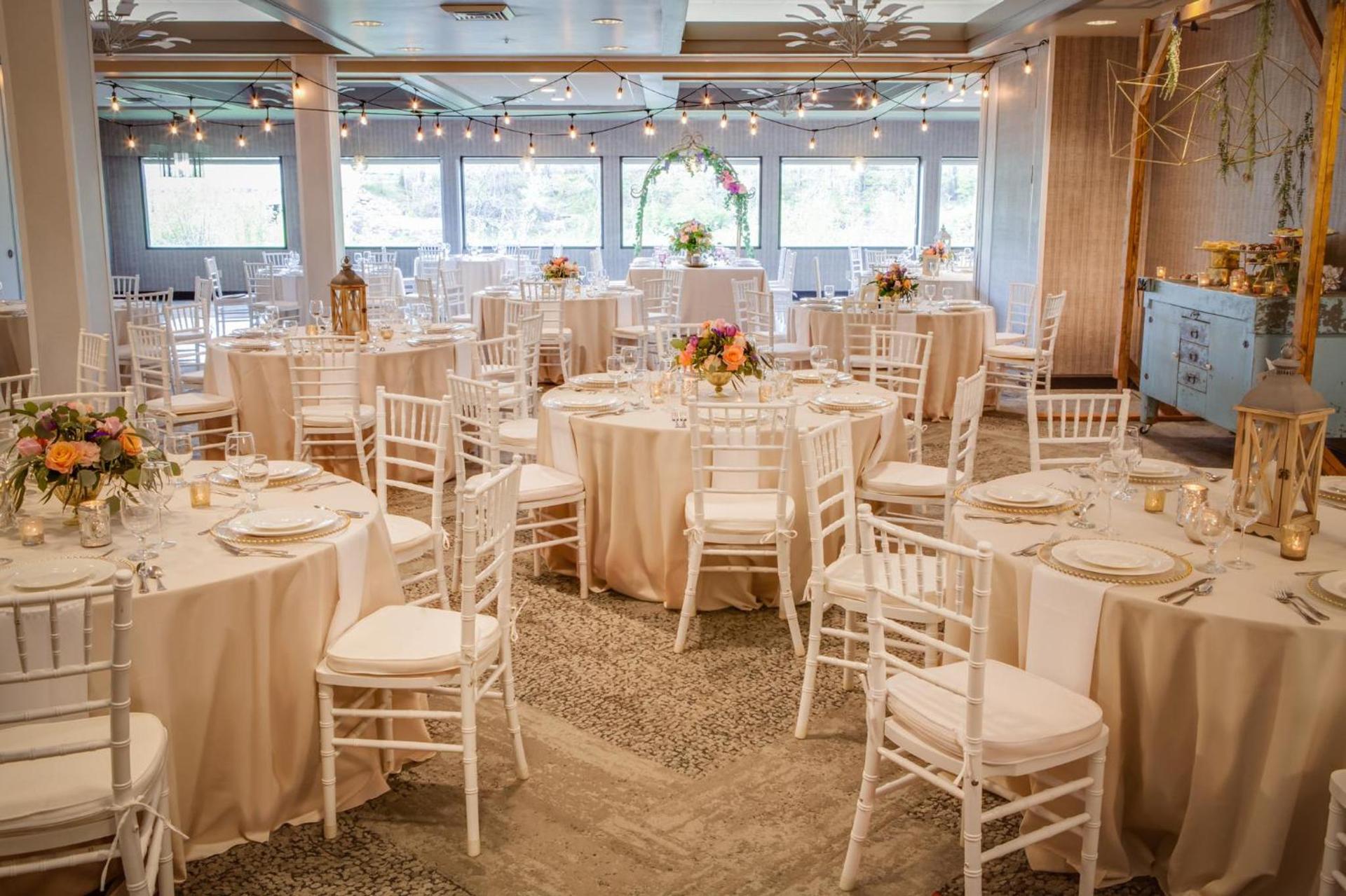 Holiday Inn Milwaukee Riverfront by IHG photo 24