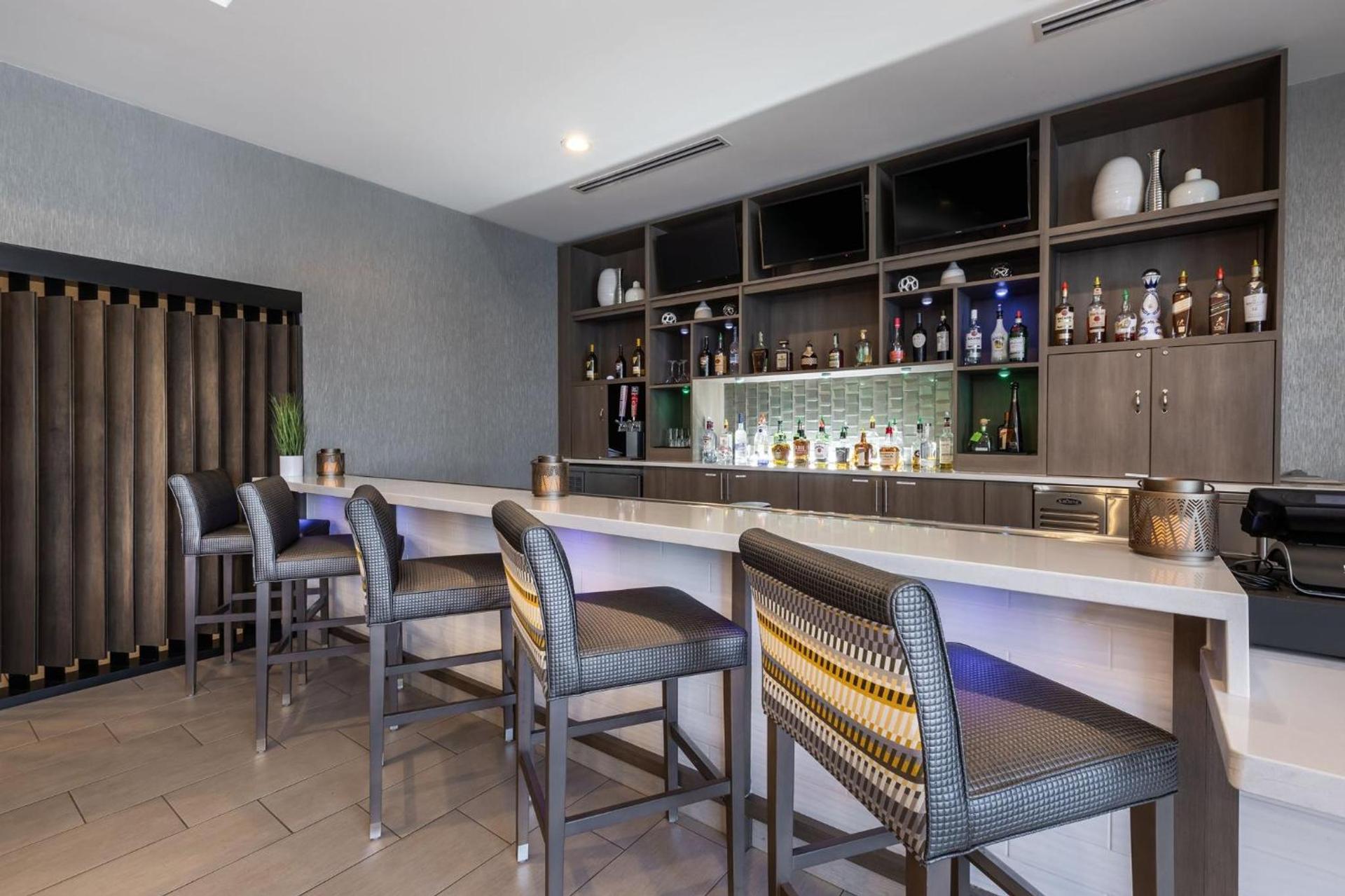 Holiday Inn Greenville - Woodruff Road by IHG photo 80