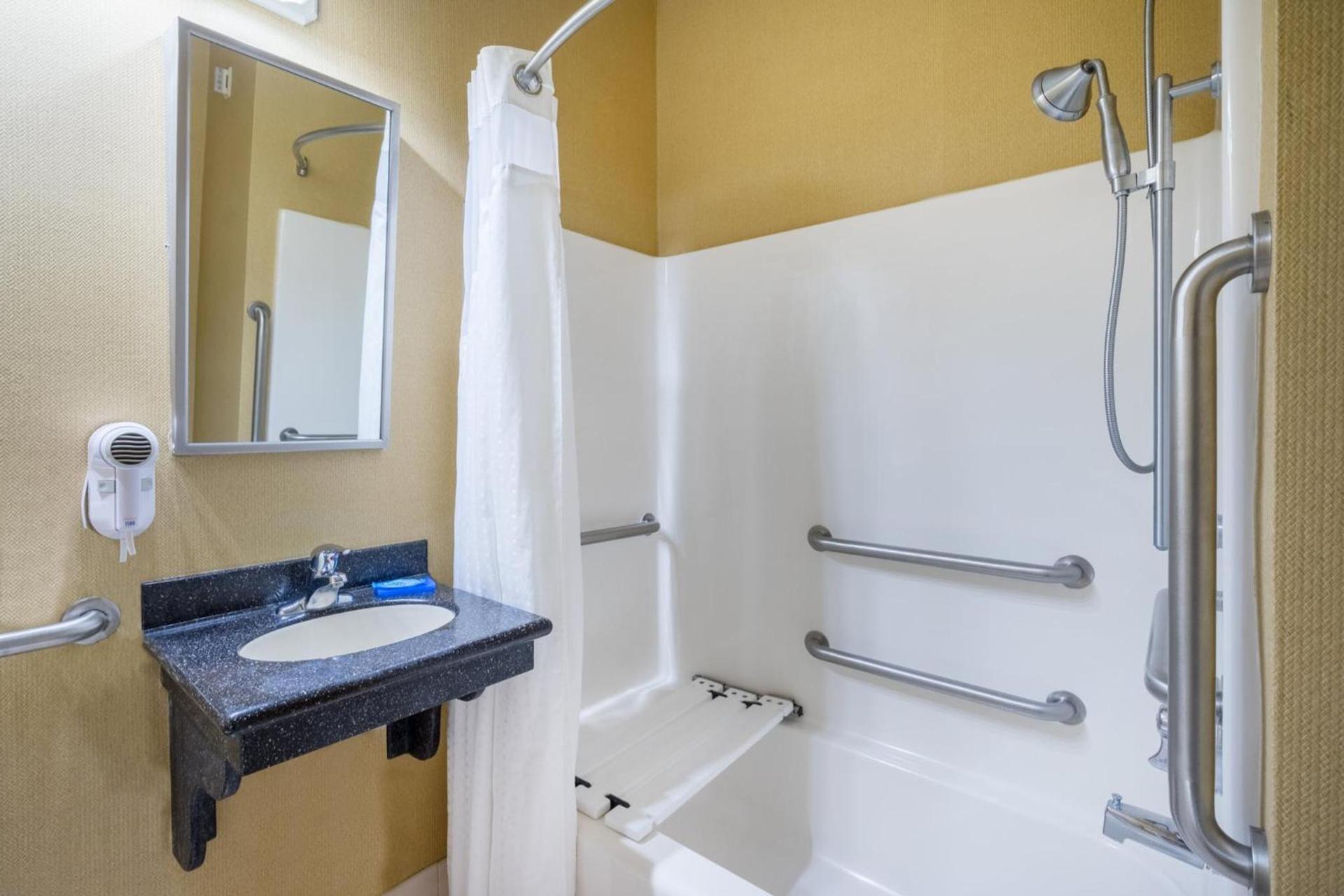 Holiday Inn Express Annapolis East-Kent Island by IHG photo 17