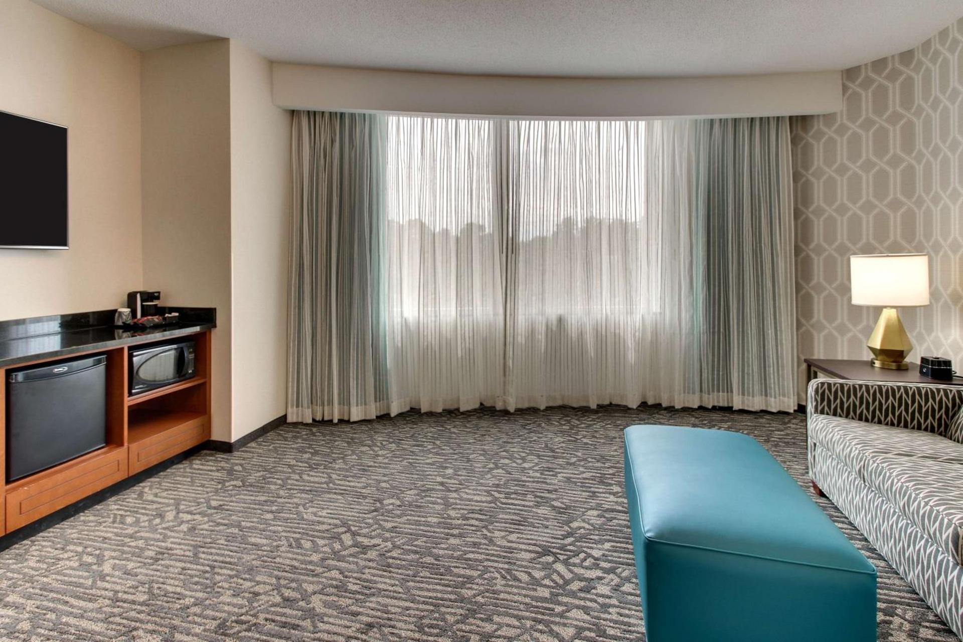 Drury Plaza Hotel Richmond photo 28