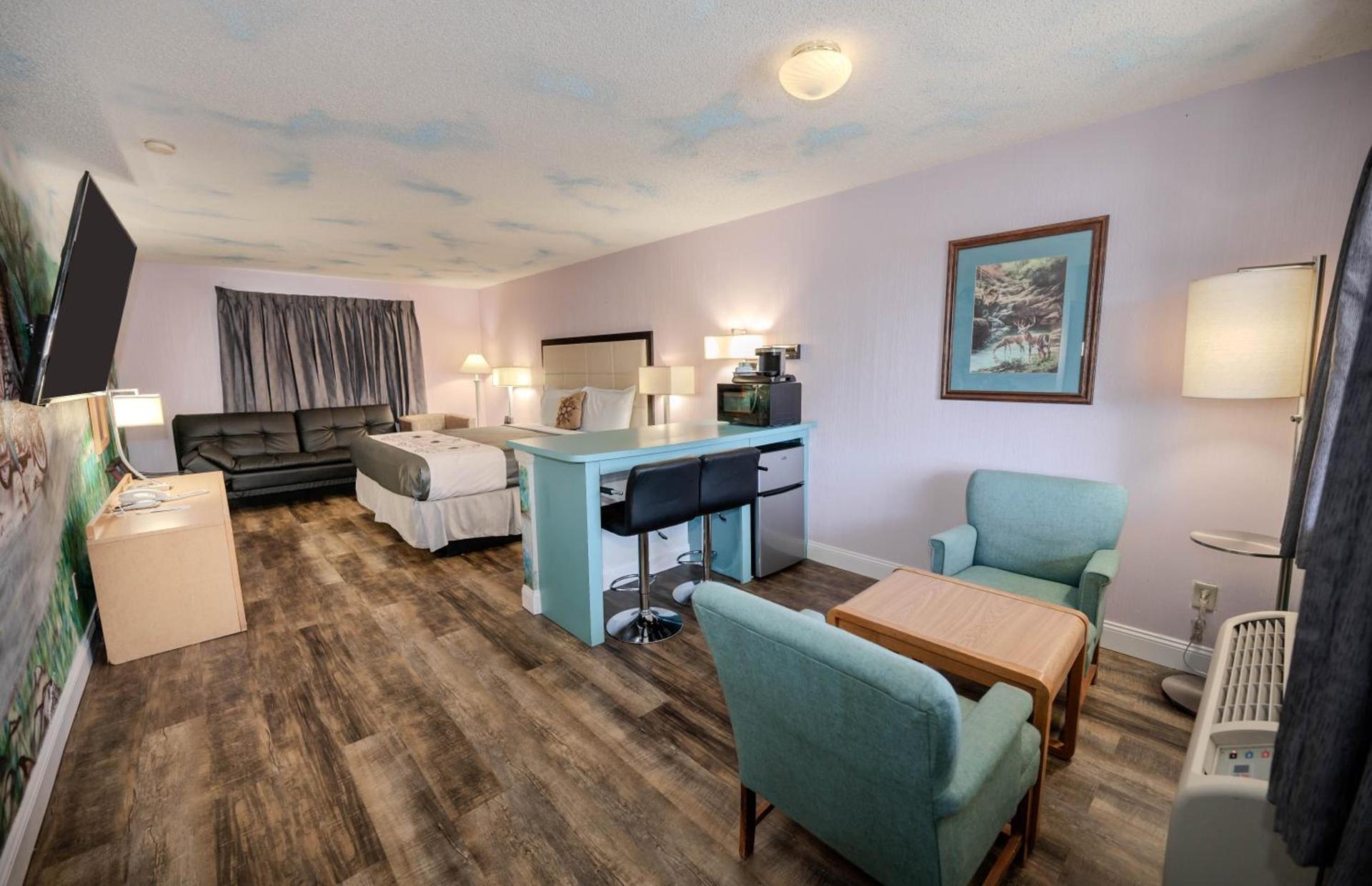 RIVER OAK INN photo 19