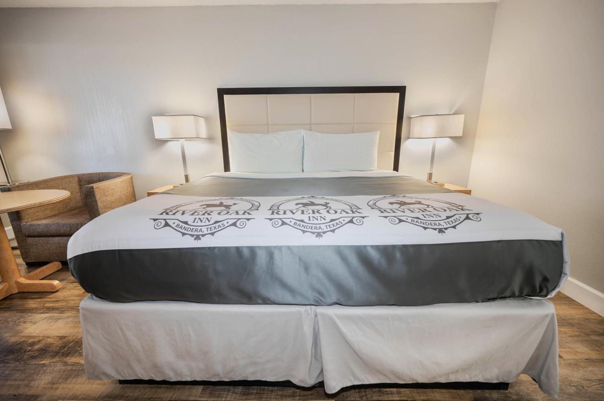 RIVER OAK INN photo 38