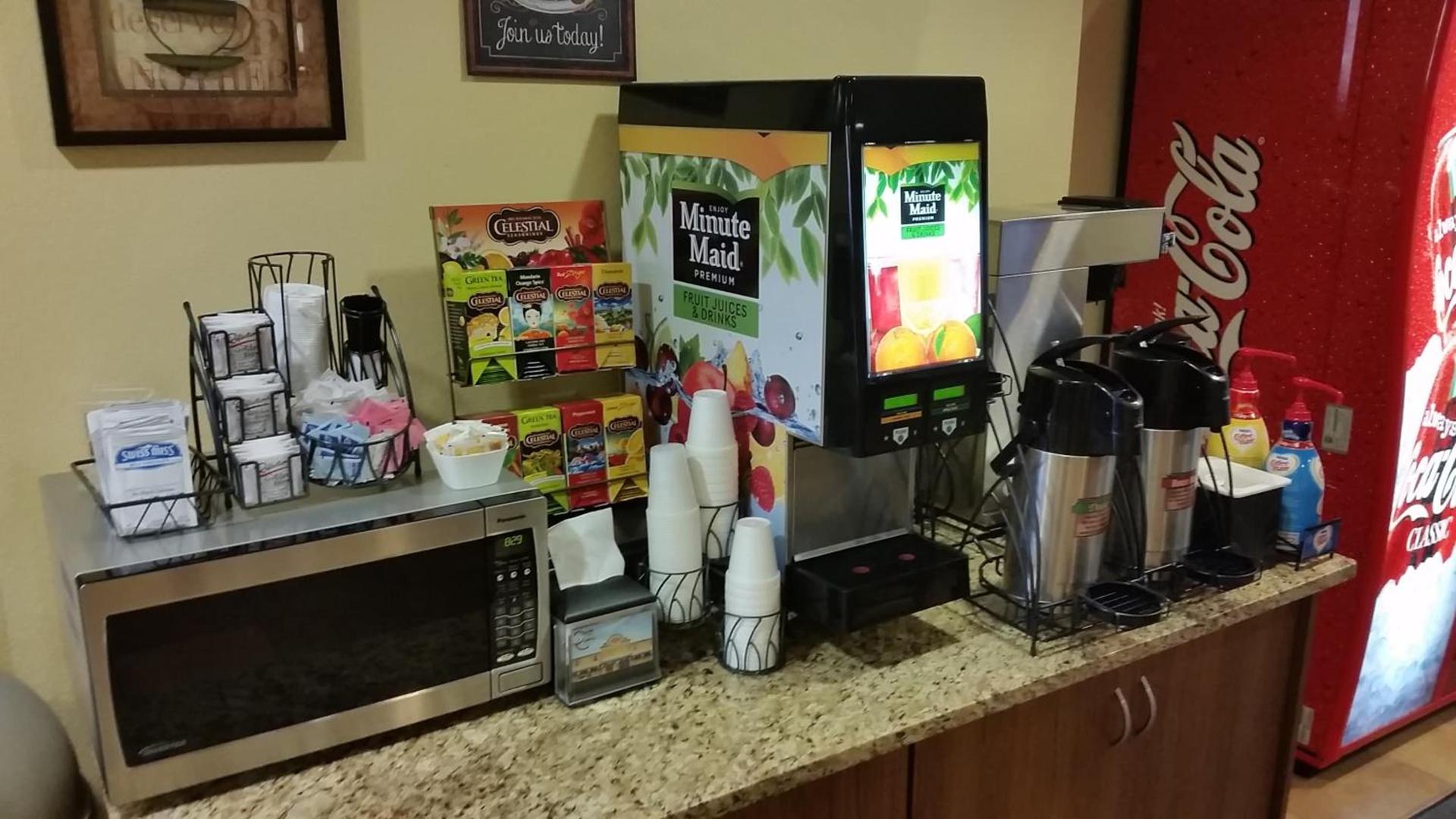 Microtel Inn & Suites - Kearney photo 25