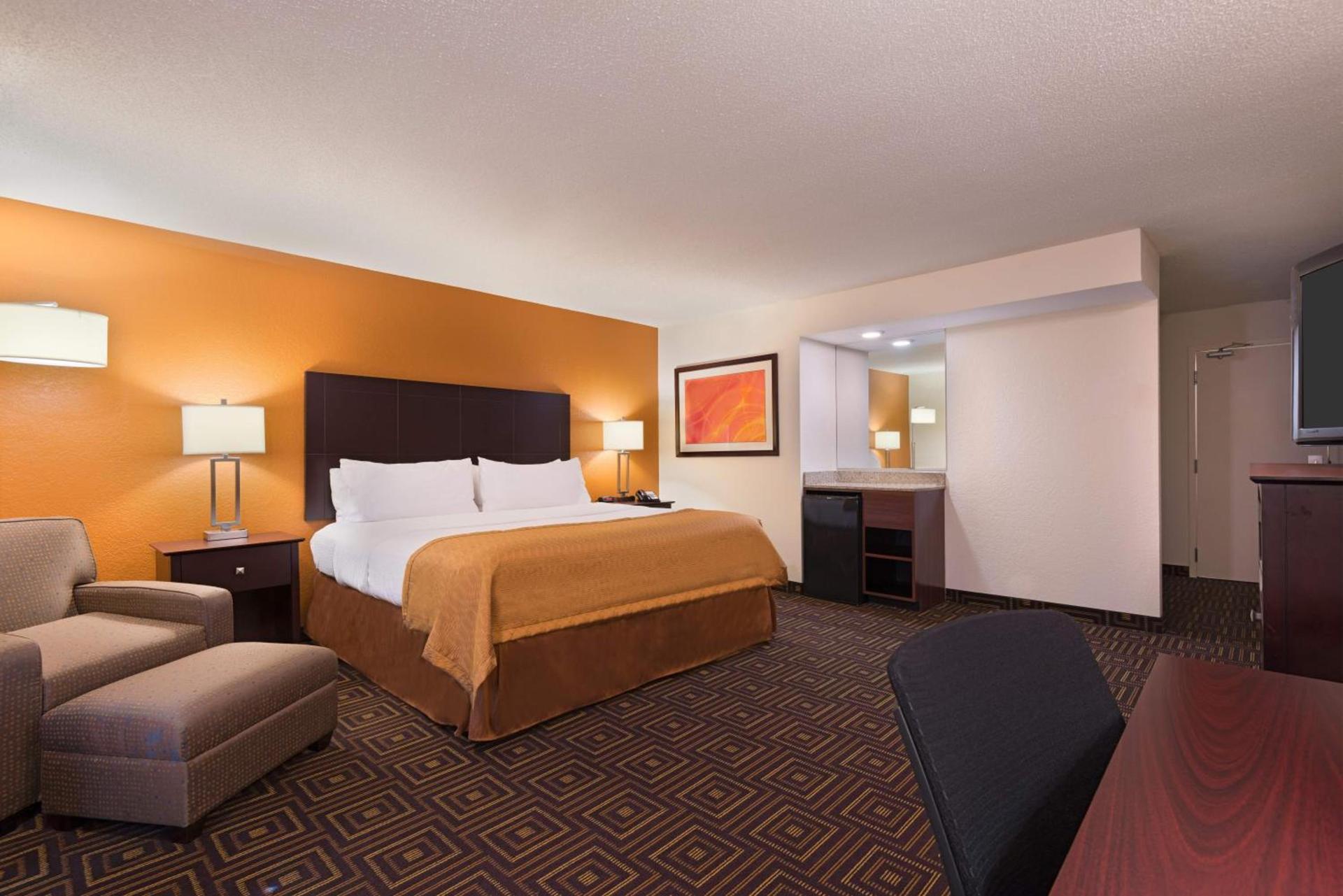 Holiday Inn Knoxville West - Cedar Bluff Rd by IHG photo 4