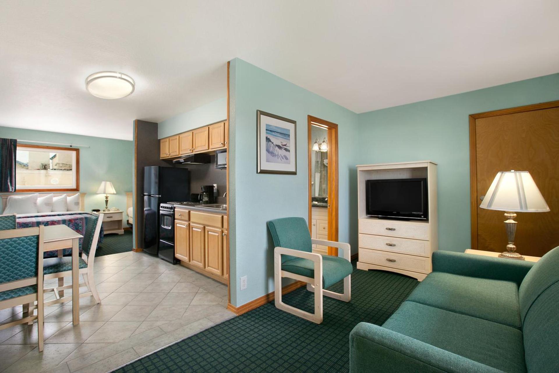 Mariner Inn And Suites photo 22