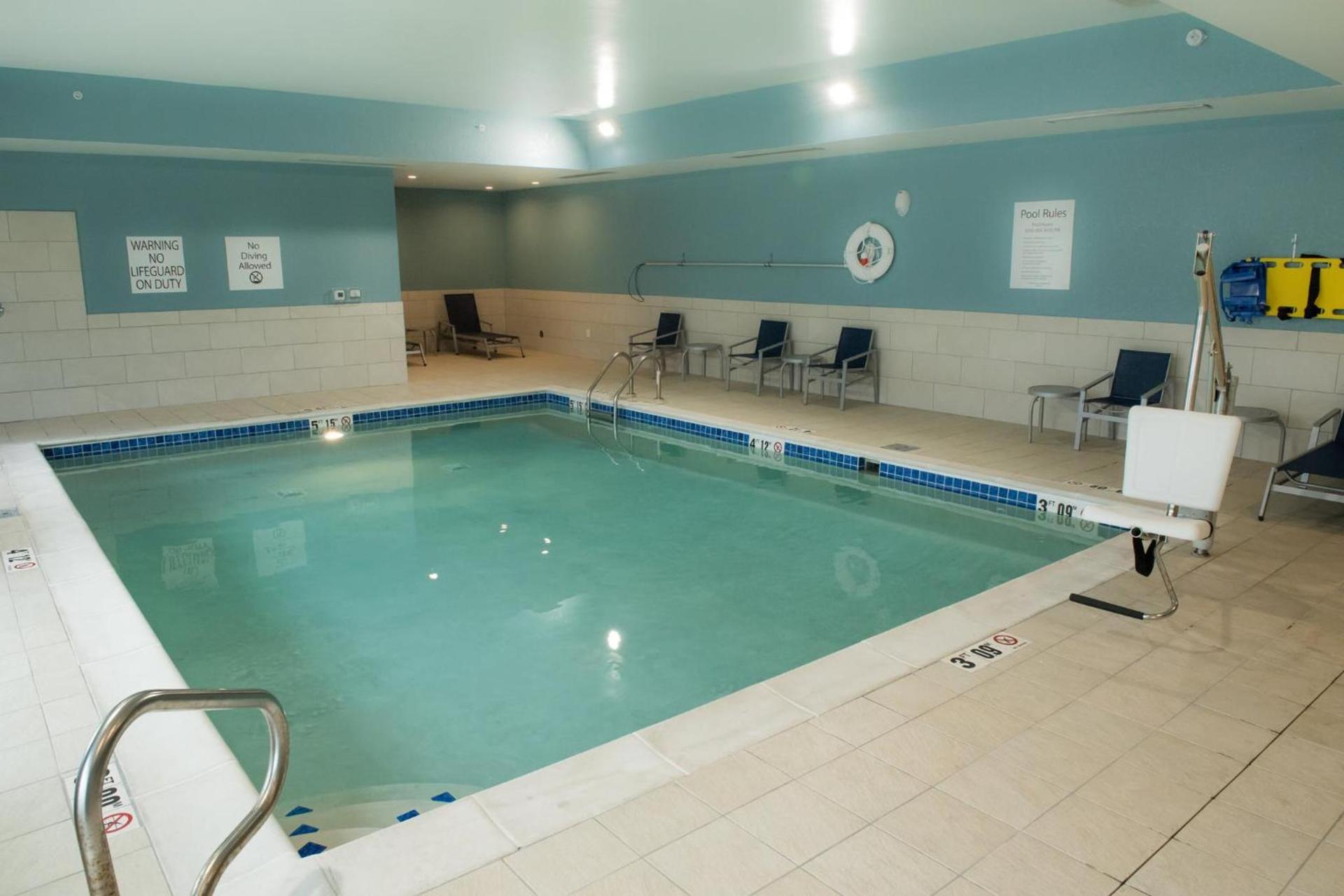 Holiday Inn Express & Suites - Mishawaka - South Bend by IHG photo 7