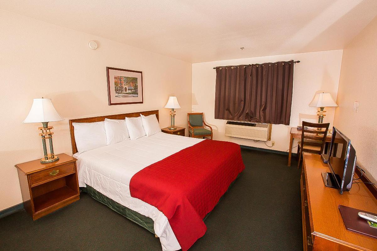 Village Inn & Suites Marysville photo 13