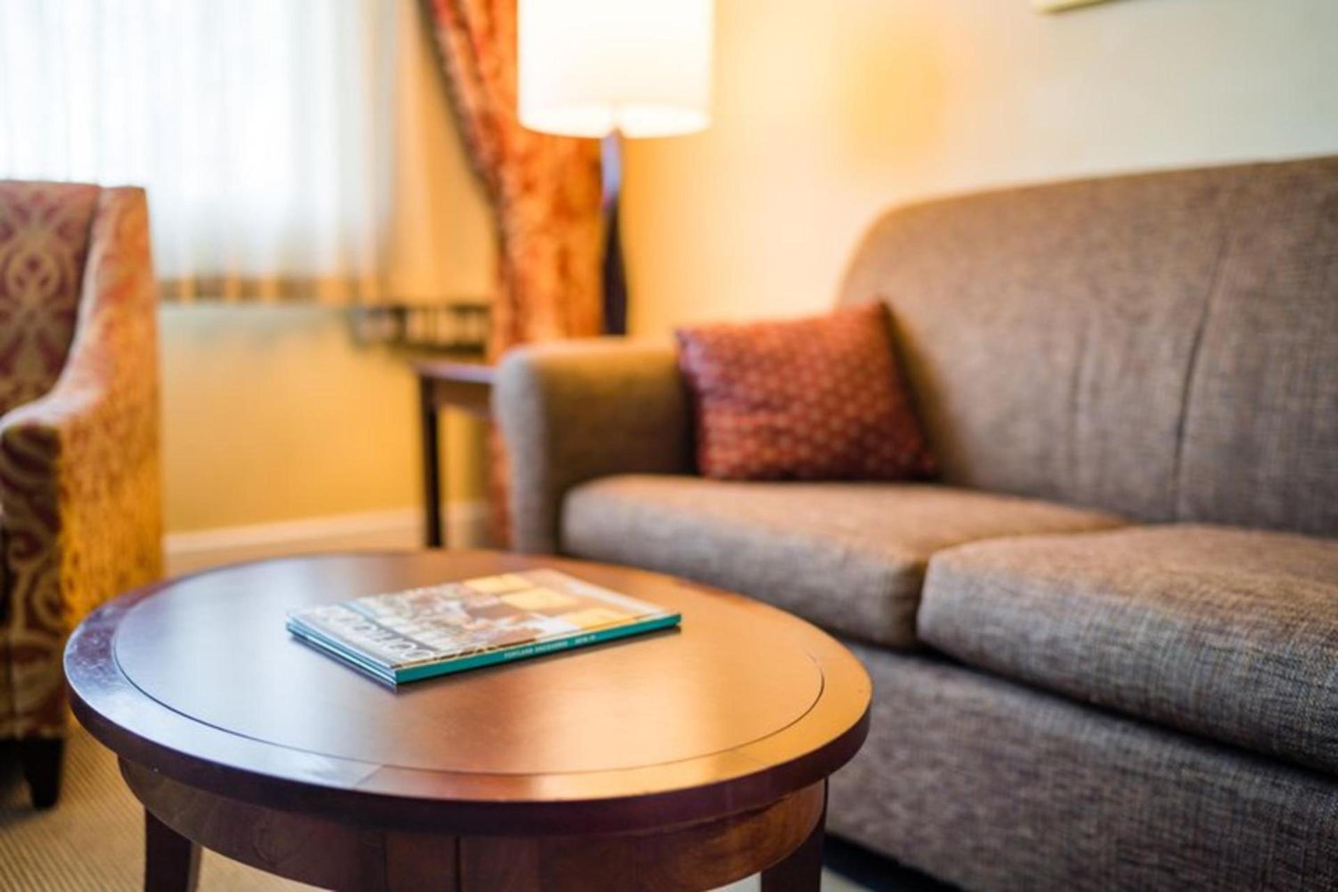 Park Lane Suites & Inn photo 41