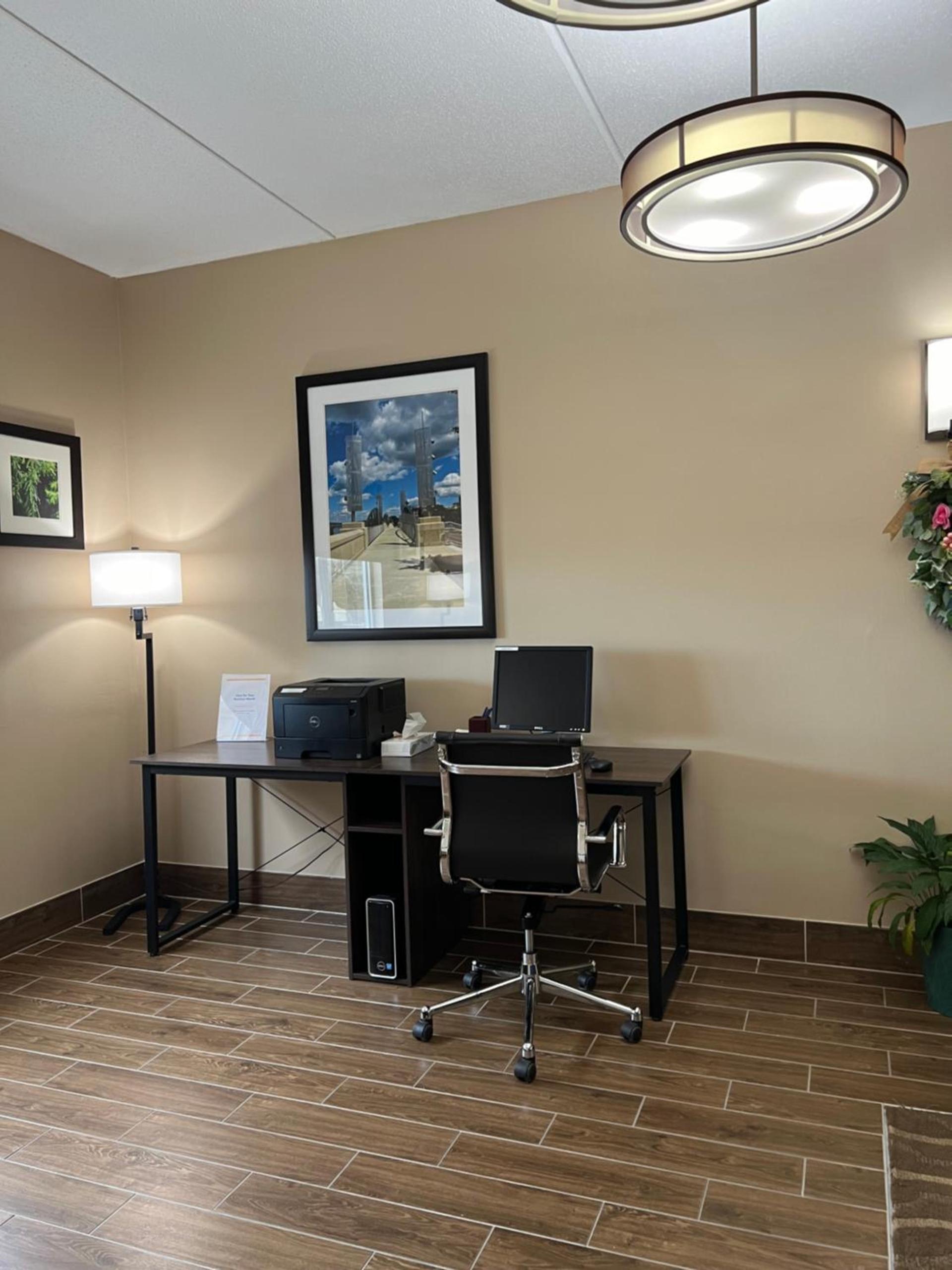 Comfort Inn & Suites Wilkes Barre - Arena photo 30