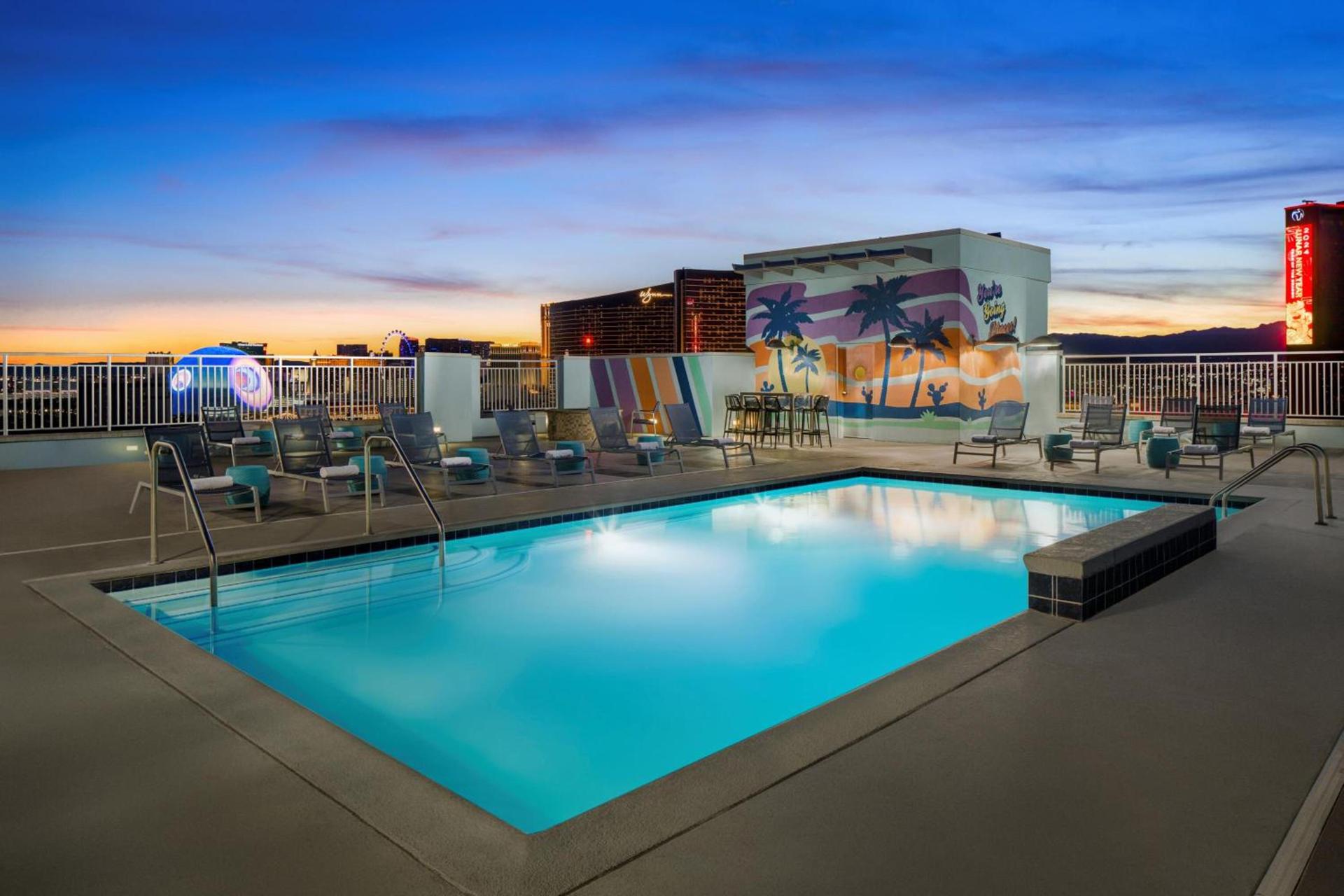 SpringHill Suites by Marriott Las Vegas Convention Center photo 8