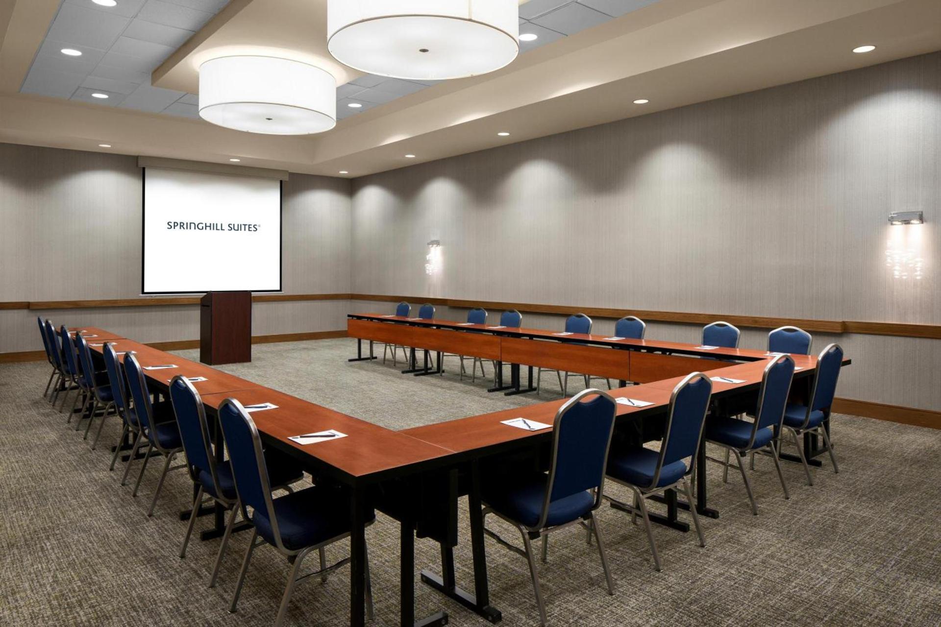 SpringHill Suites by Marriott Las Vegas Convention Center photo 12