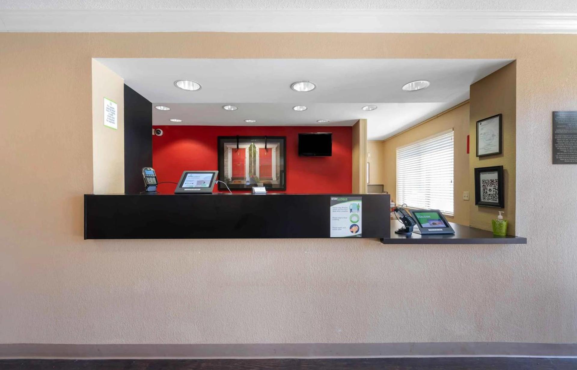 Candlewood Suites Jacksonville Southpoint photo 25