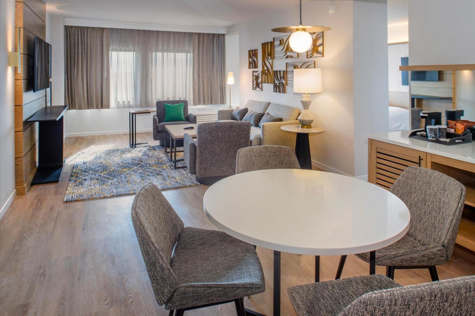 Sheraton Westport Plaza photo 69