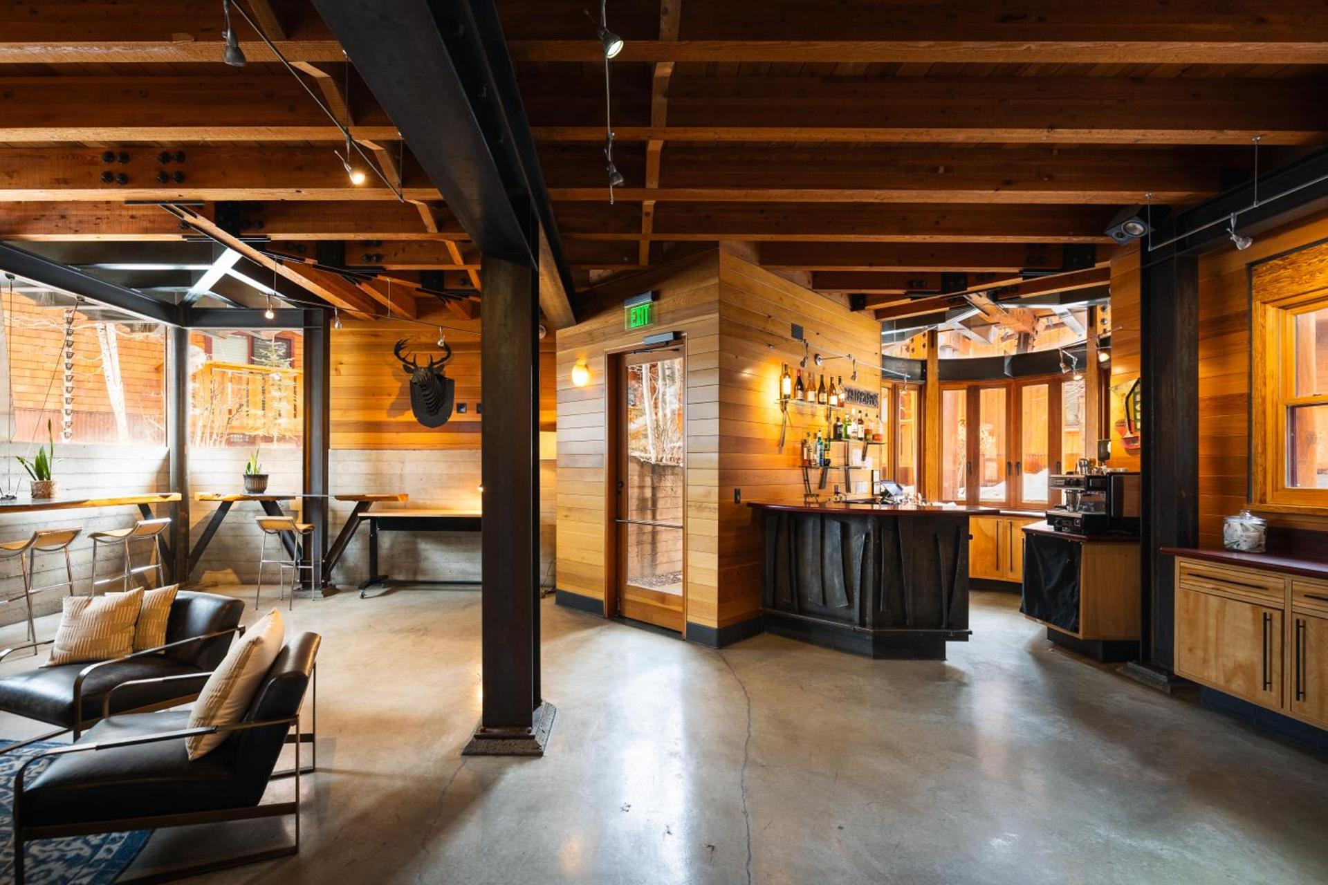 Gravity Haus Truckee-Tahoe photo 8