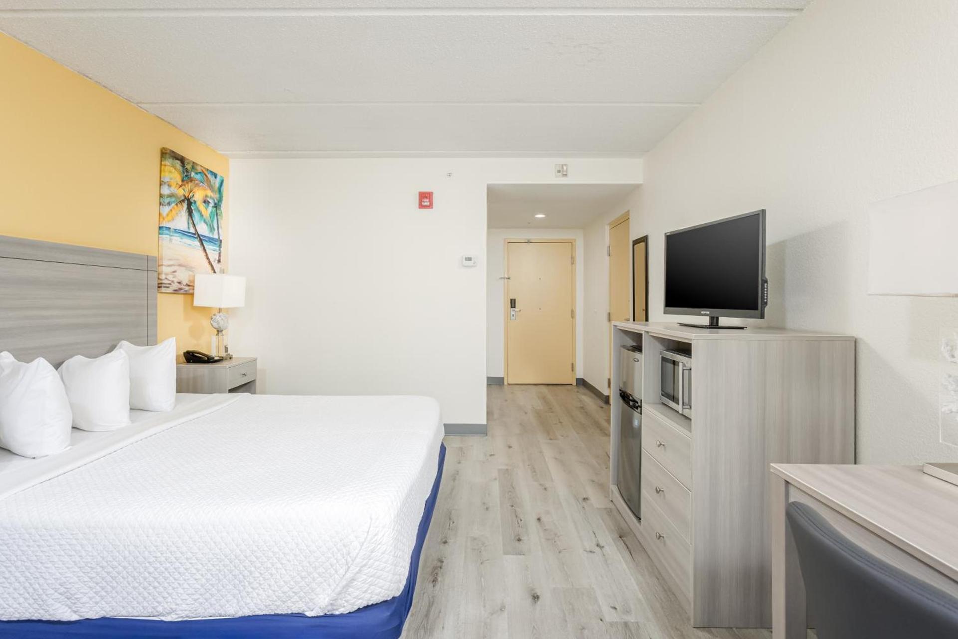 Hutchinson Island Hotel photo 62