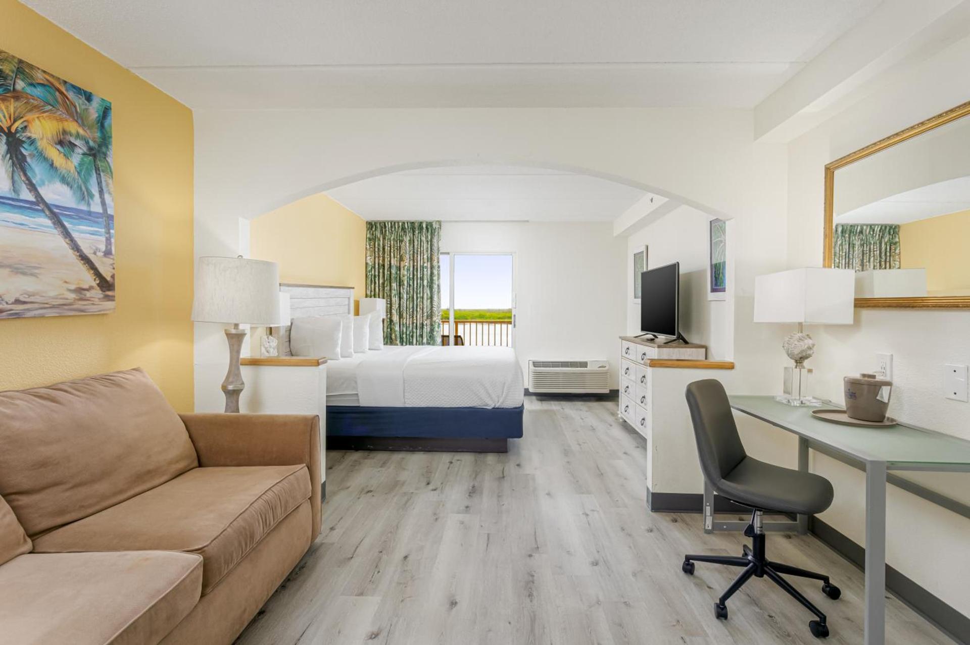Hutchinson Island Hotel photo 52