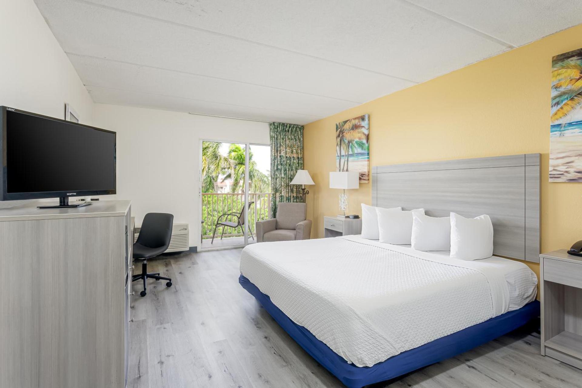 Hutchinson Island Hotel photo 49