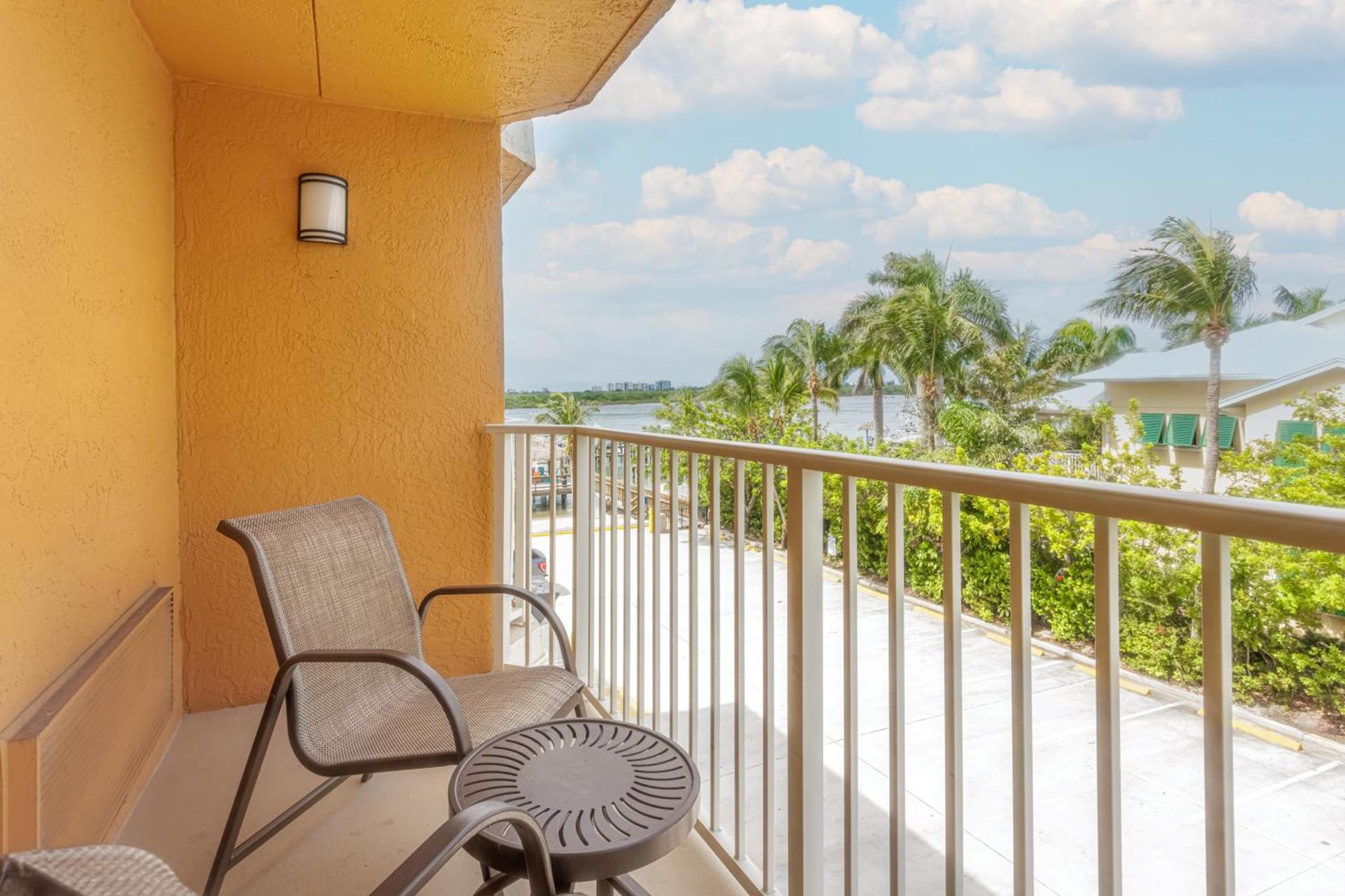 Hutchinson Island Hotel photo 79