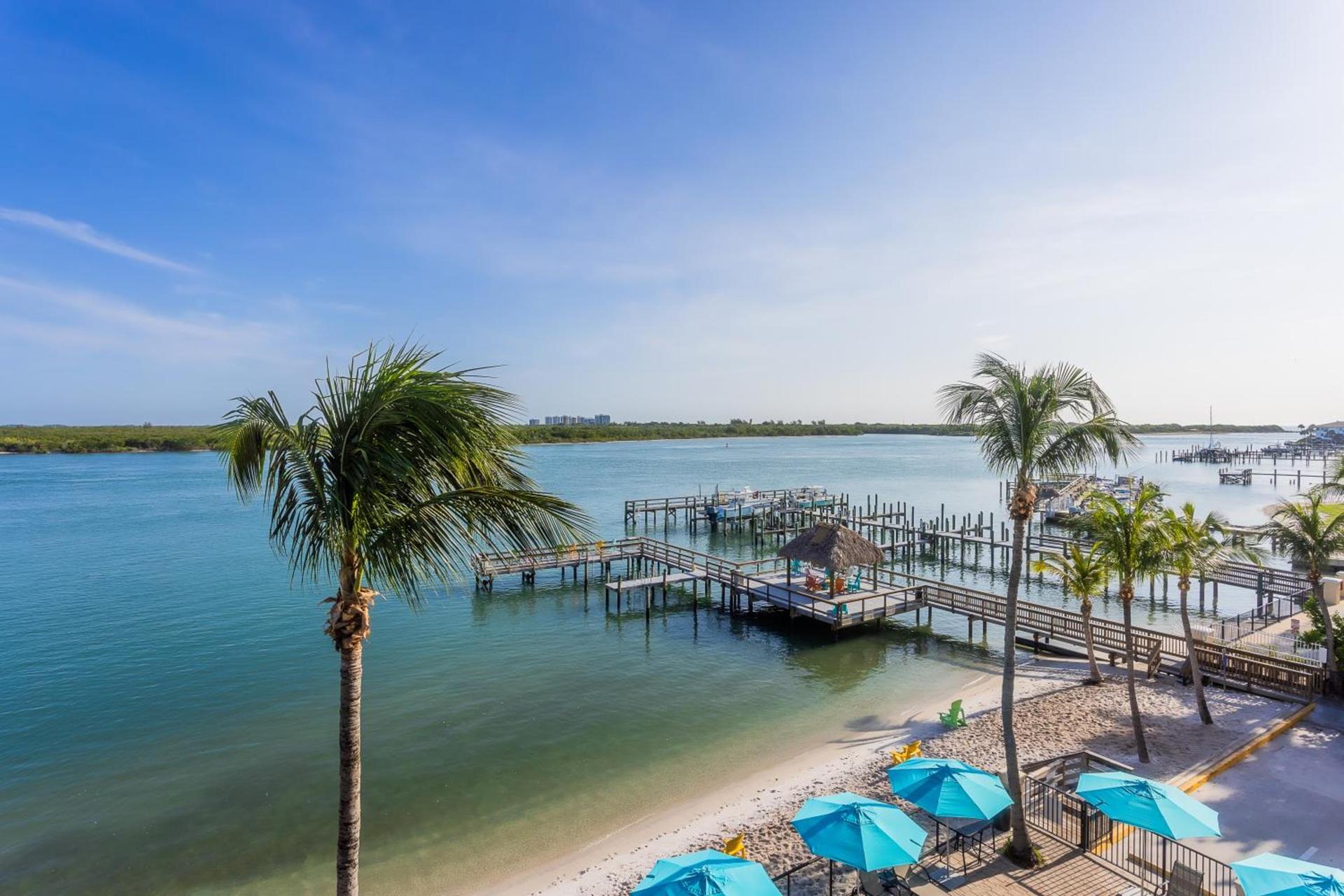 Hutchinson Island Hotel photo 85