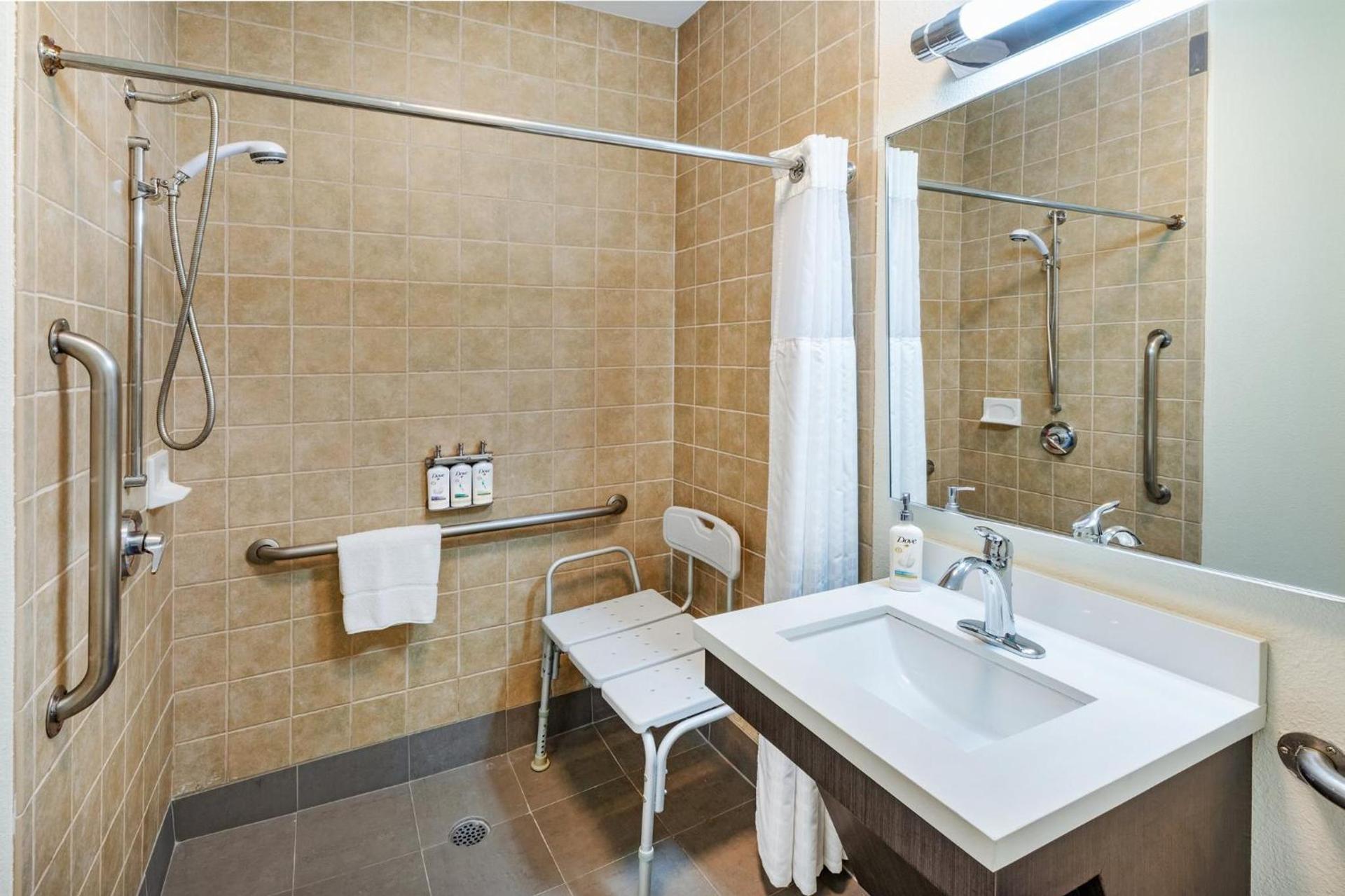 Candlewood Suites Tyler by IHG photo 18