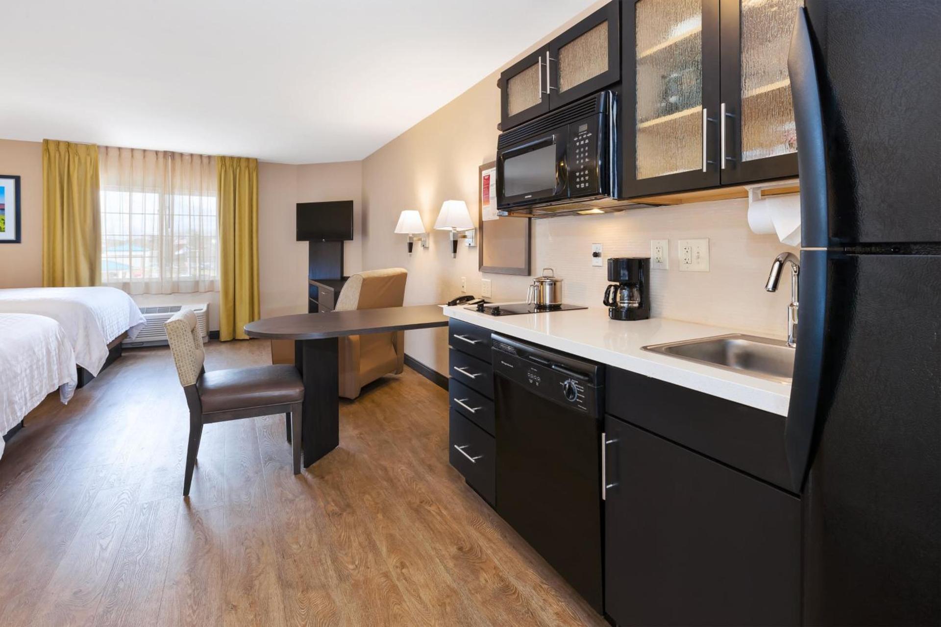 Candlewood Suites Rocky Mount by IHG photo 48