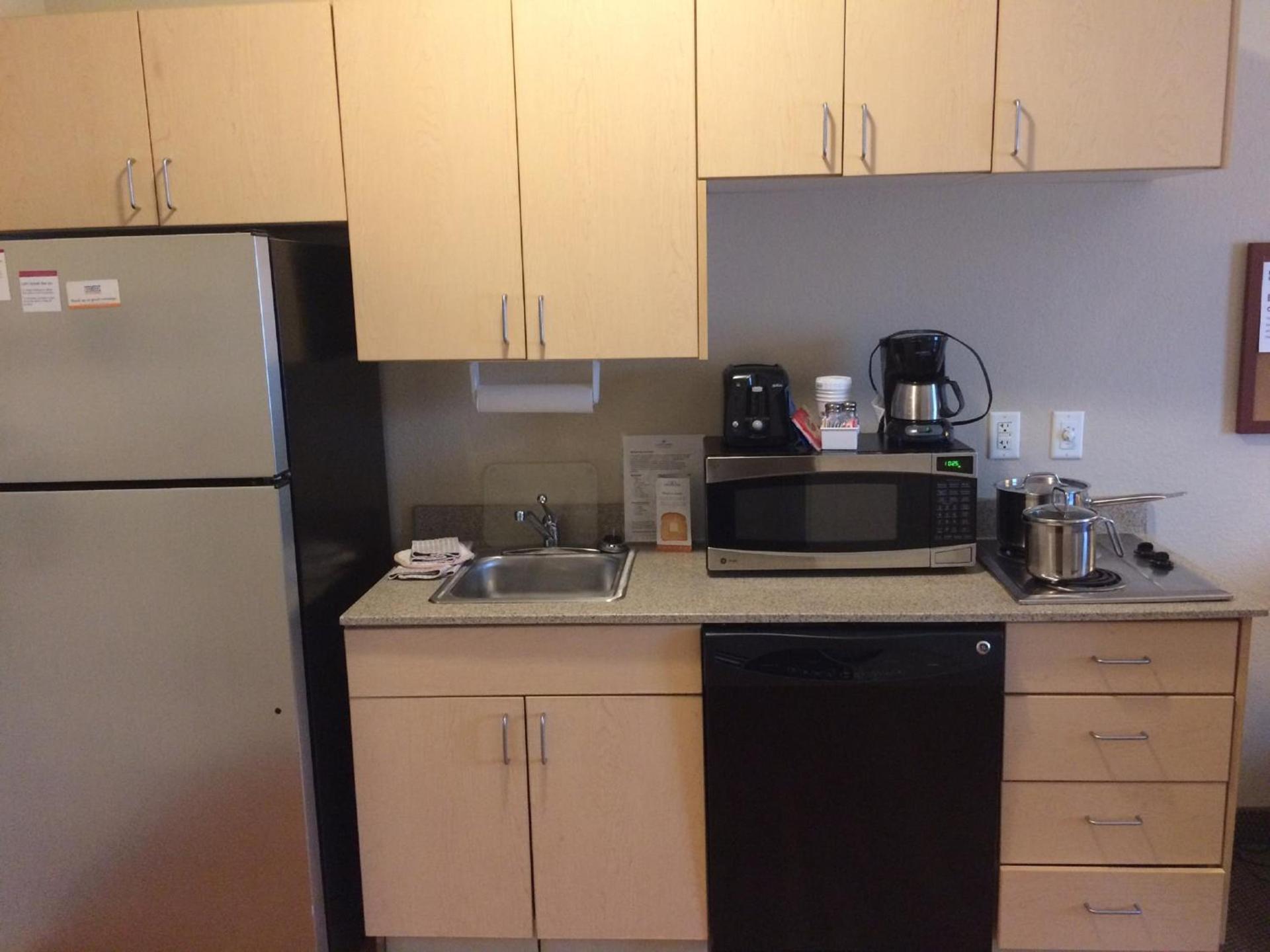 Candlewood Suites Watertown Fort Drum by IHG photo 7
