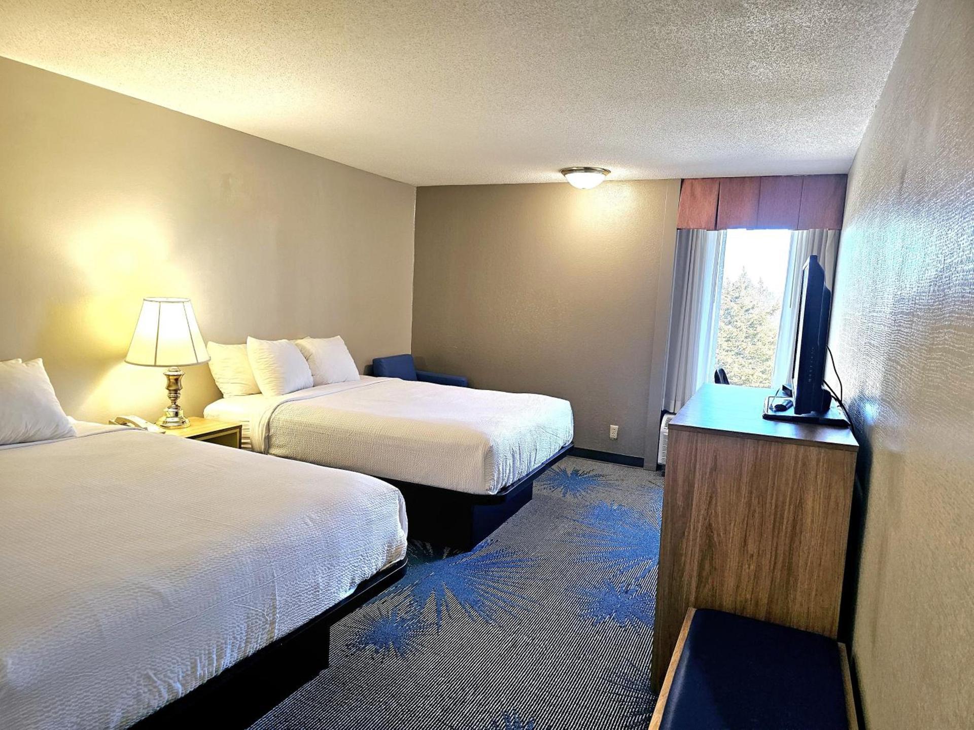 Days Inn by Wyndham Rolla photo 31