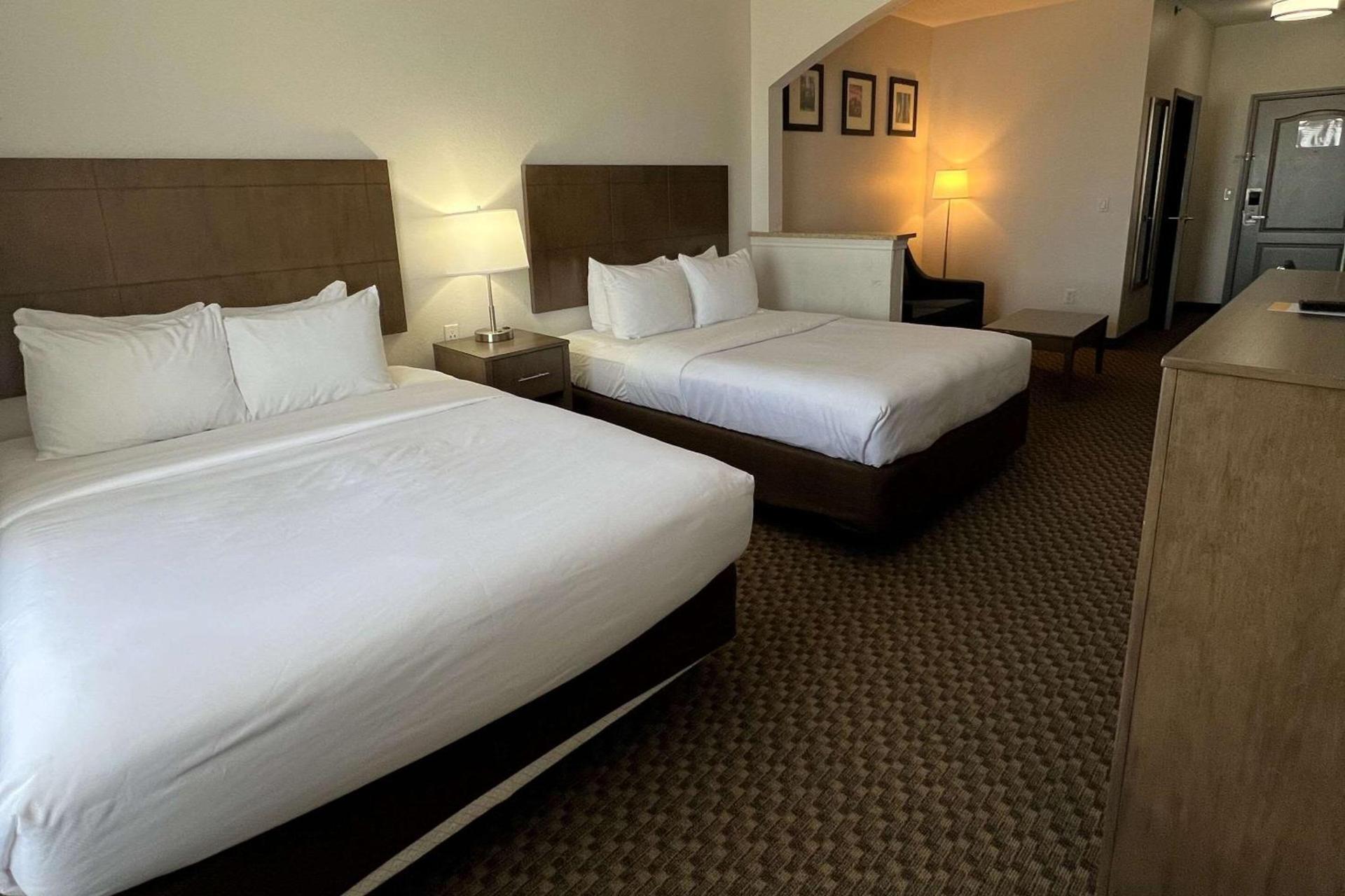 Comfort Suites Texarkana Texas photo 22