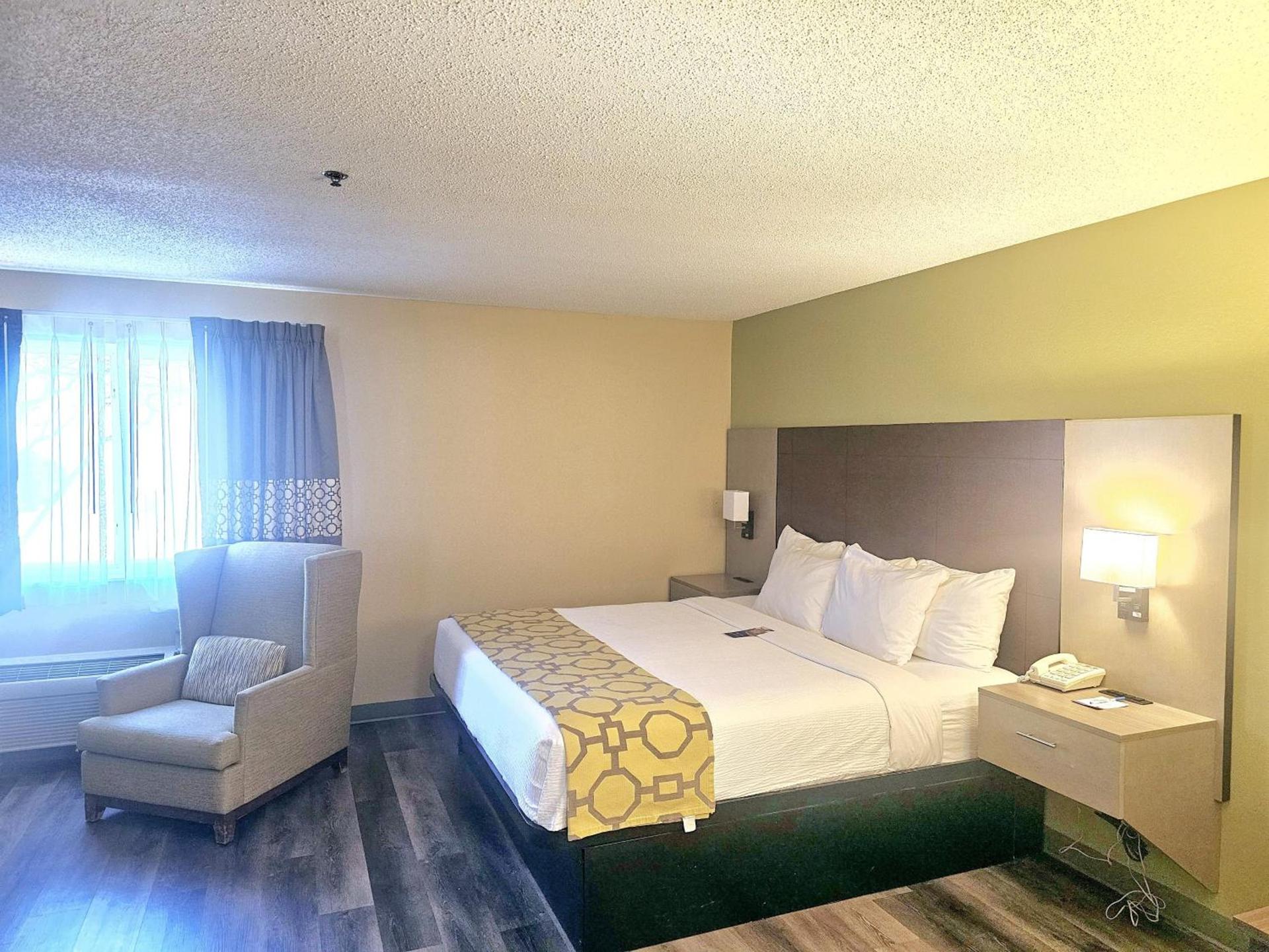 Baymont by Wyndham Rolla photo 58