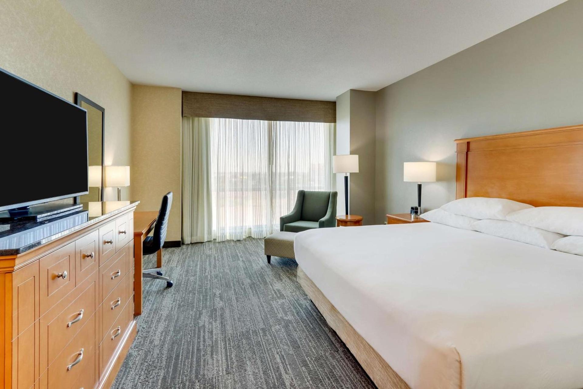 Drury Inn & Suites Orlando near Universal Orlando Resort photo 20