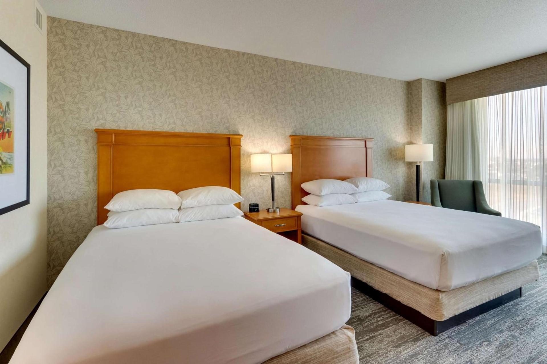 Drury Inn & Suites Orlando near Universal Orlando Resort photo 24