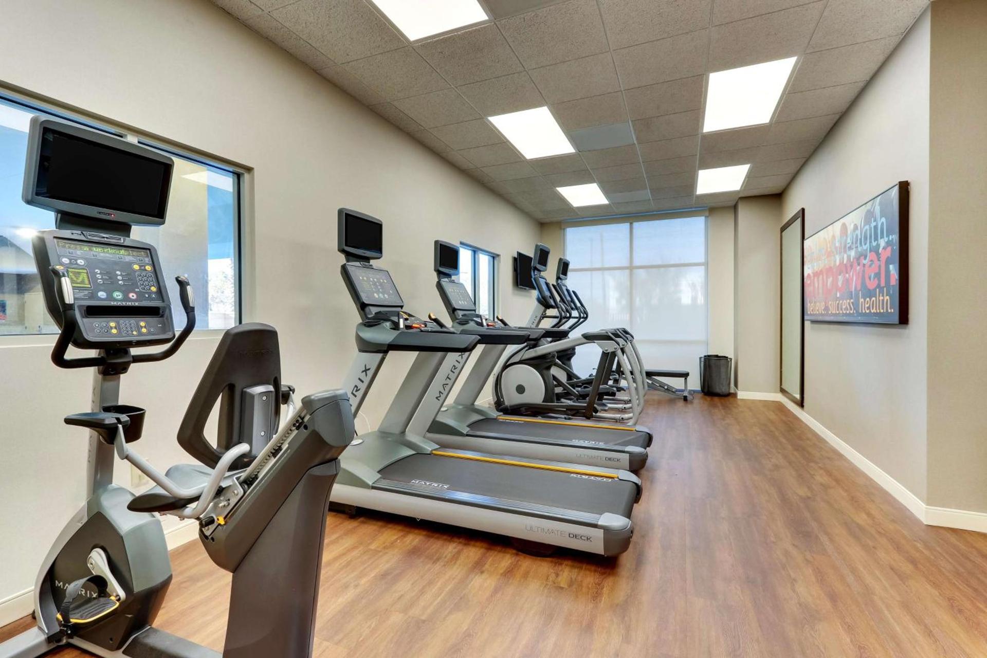 Drury Inn & Suites Orlando near Universal Orlando Resort photo 35