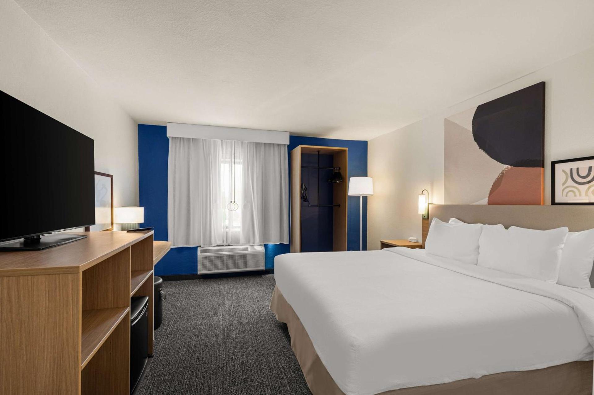 Spark By Hilton Fort Wayne photo 30
