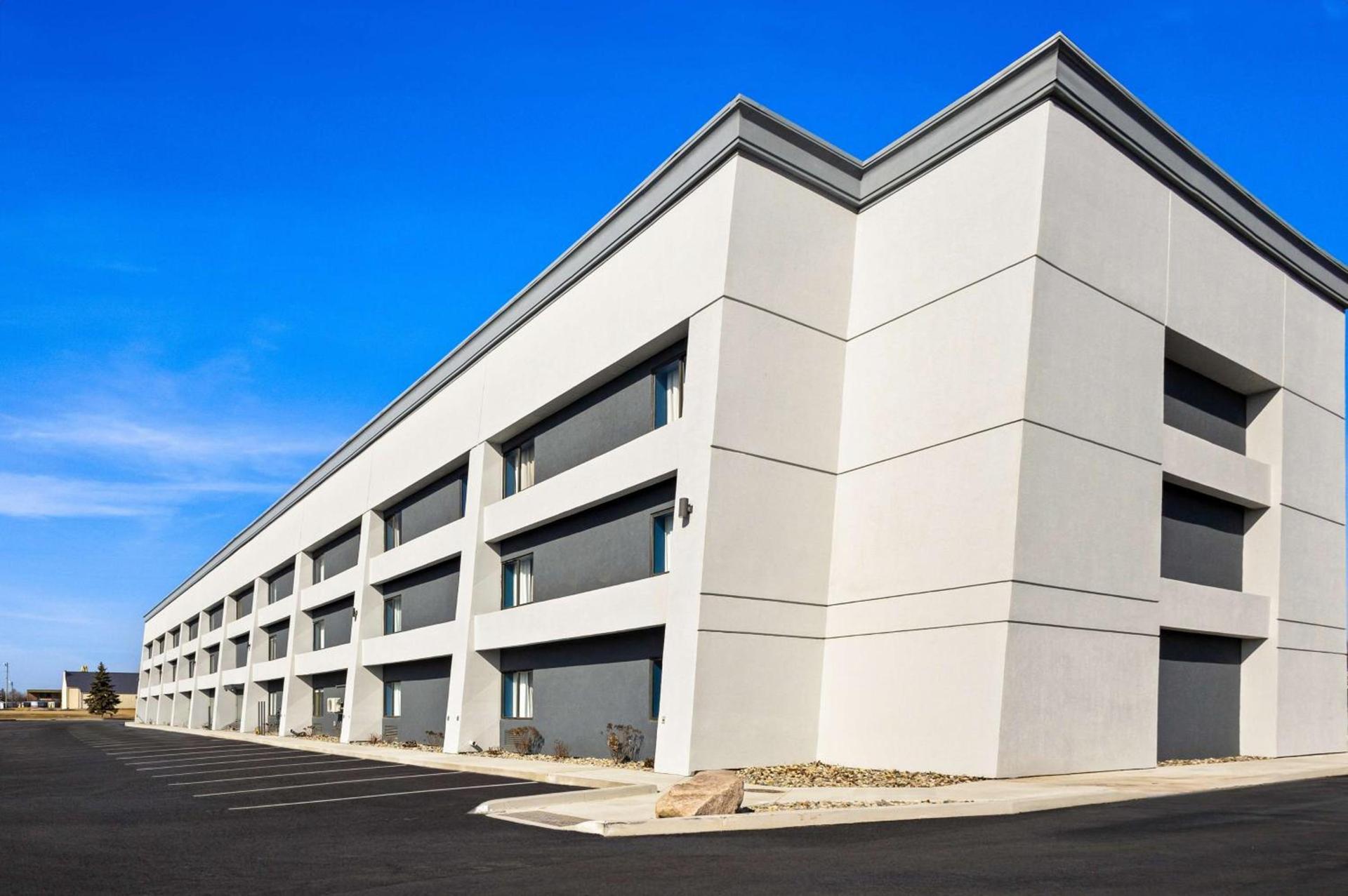 Spark By Hilton Fort Wayne photo 2