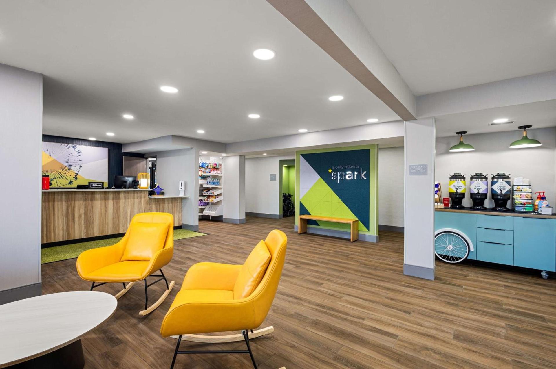 Spark By Hilton Fort Wayne photo 10