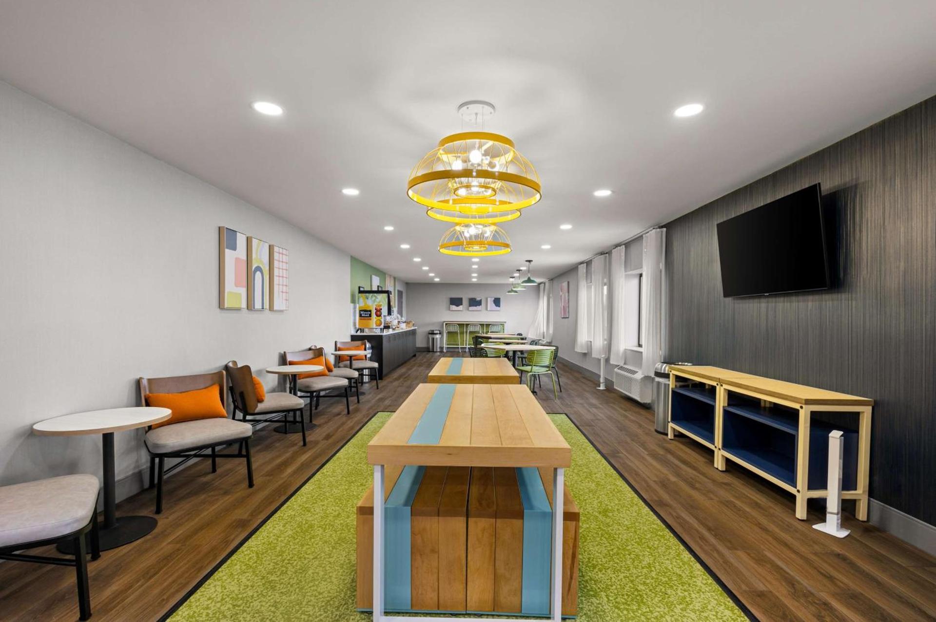 Spark By Hilton Fort Wayne photo 12