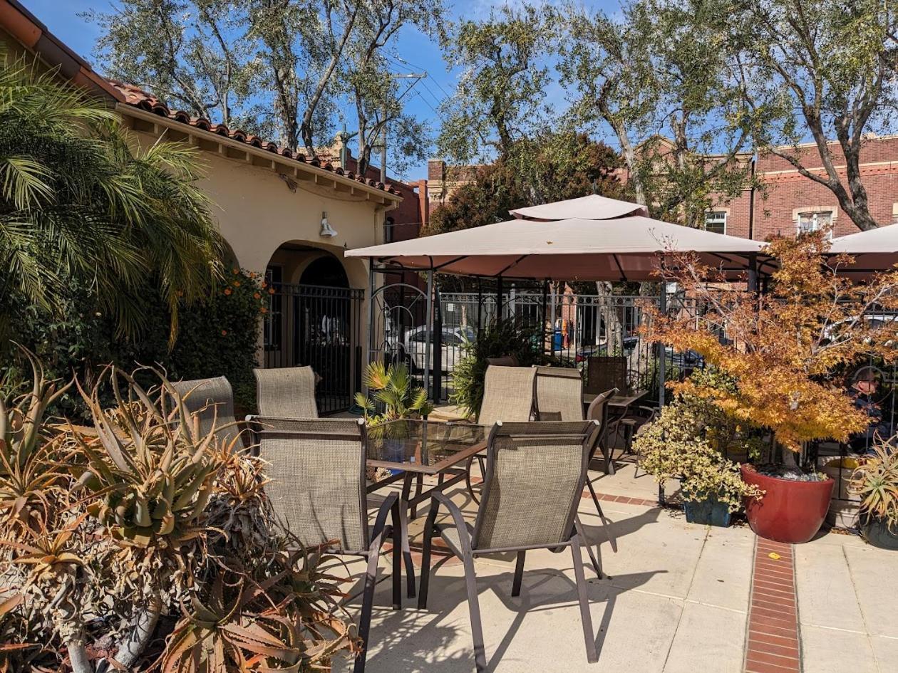 Los Gatos Garden Inn Hotel photo 27