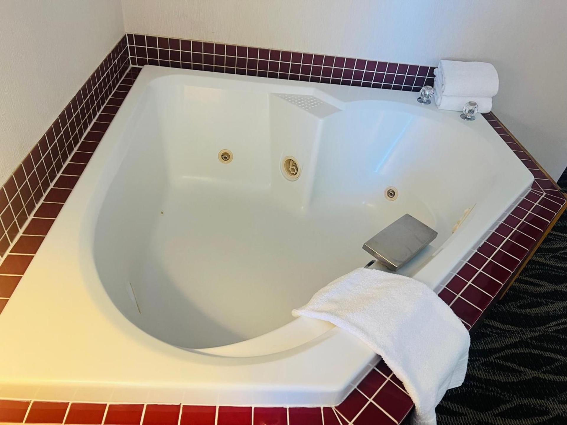 America's Best Value Inn Sandpoint photo 14