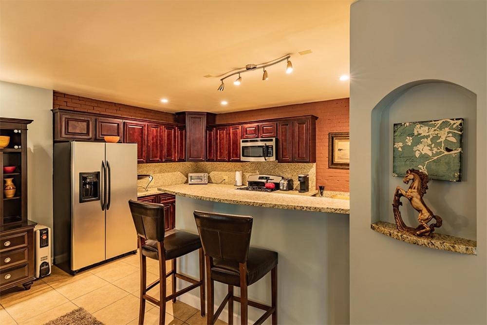 Cedar Crest Inn photo 58
