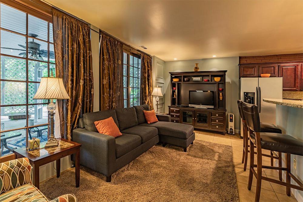 Cedar Crest Inn photo 56