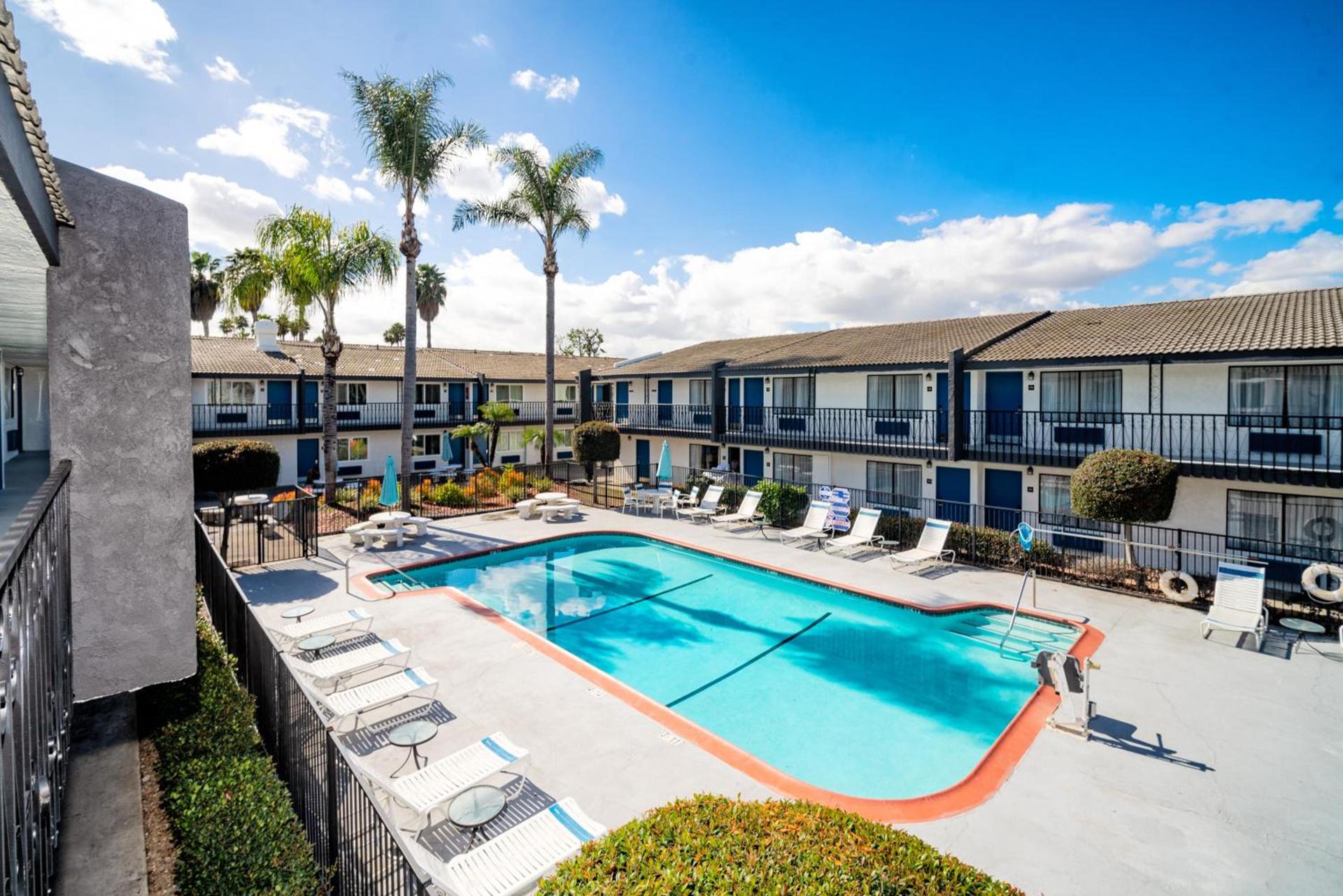 The Buena Park Hotel & Suites photo 33
