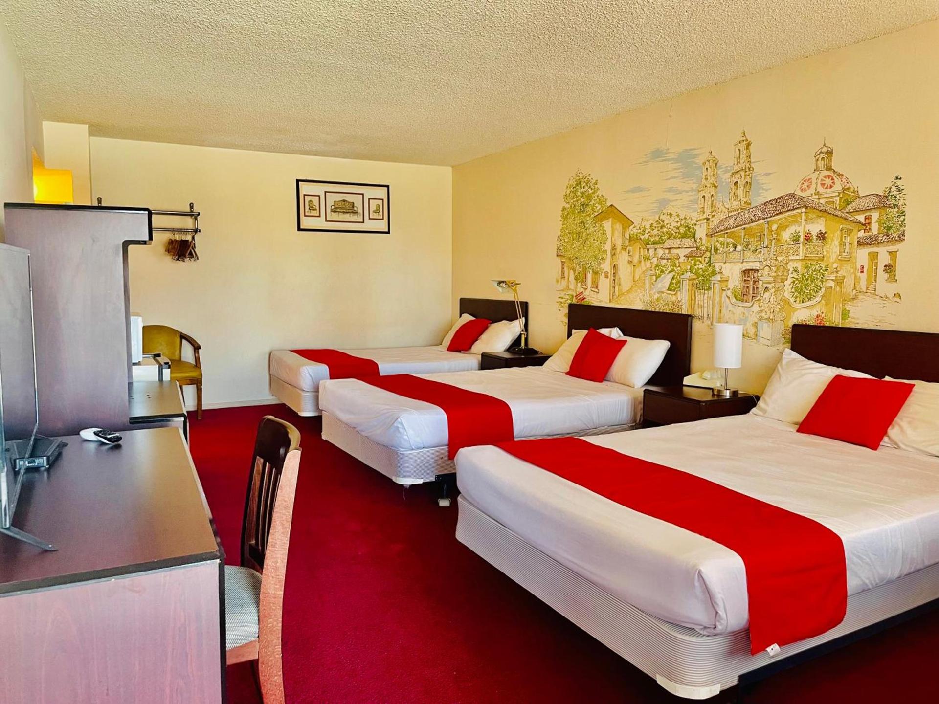 San Miguel Inn photo 2