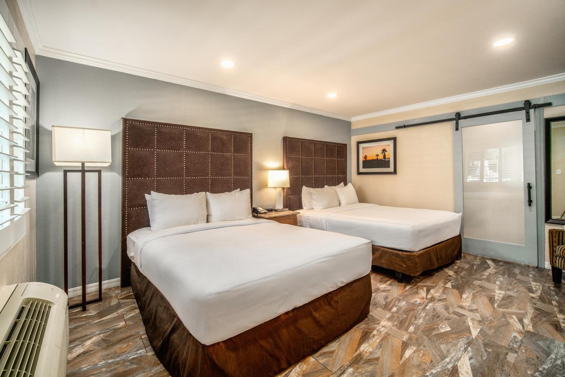The Buena Park Hotel & Suites photo 49
